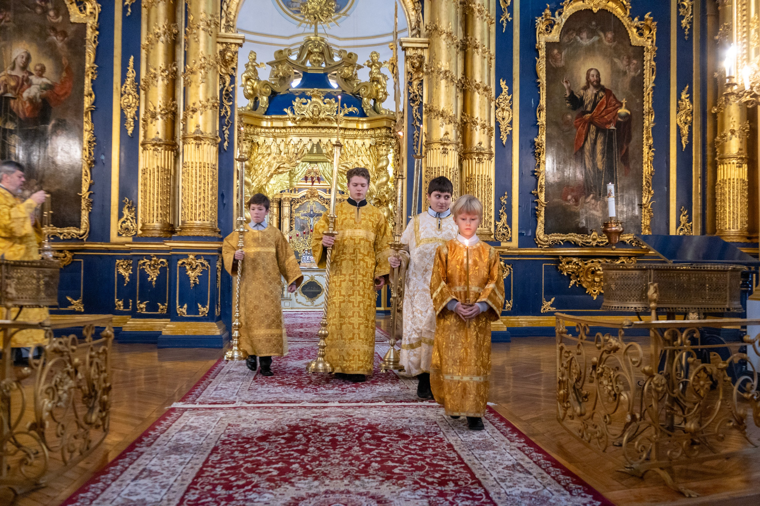 Неделя 17-я по Пятидесятнице. Глас 8-й. Ап. от 70-ти Кодрата. Сщмч. Фоки, еп. Синопийского. НИКОЛО-БОГОЯВЛЕНСКИЙ МОРСКОЙ СОБОР