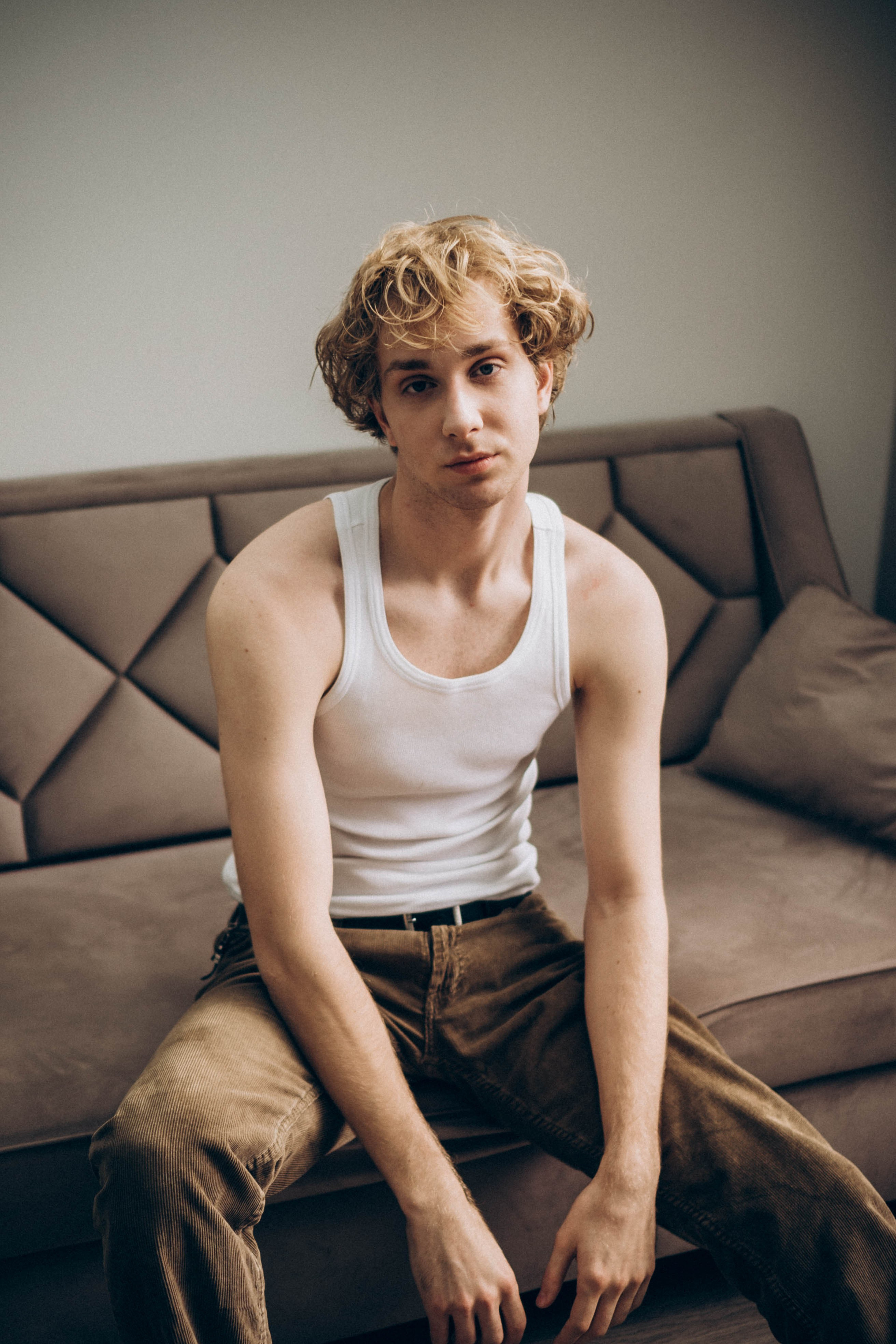 СВАДЕБНАЯ СЬЕМКА В ОТЕЛЕ. СБОРЫ ЖЕНИХА И НЕВЕСТЫ И ТАКЖЕ ТОР И ПОДГОТОВКА К ПРОГУЛКЕ. Профессиональный фотограф, Санкт-Петербург — Виктория Богомолова