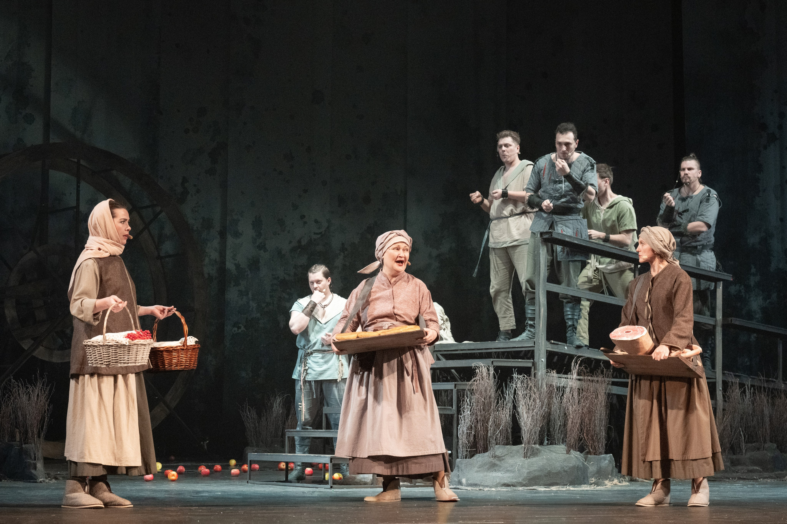 Алтайский молодёжный театр: Яга. Сайт фотографа Сергея Абрамова