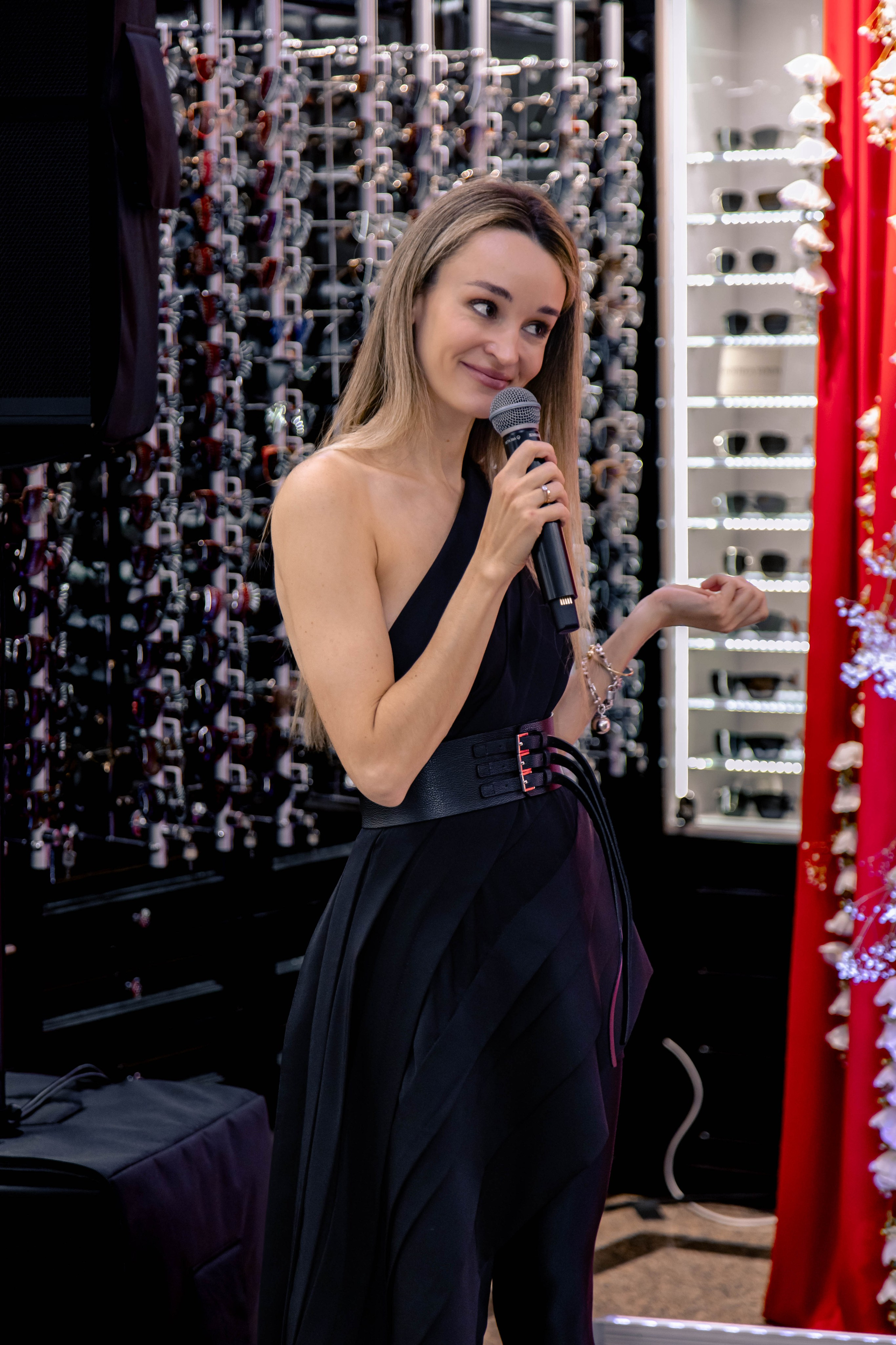 ЗОЛОТОЕ ВРЕМЯ ЛЮКС. МЕДИА-РЕСУРС ХАБАРОВСК / Фотоотчеты / Репортажи / События