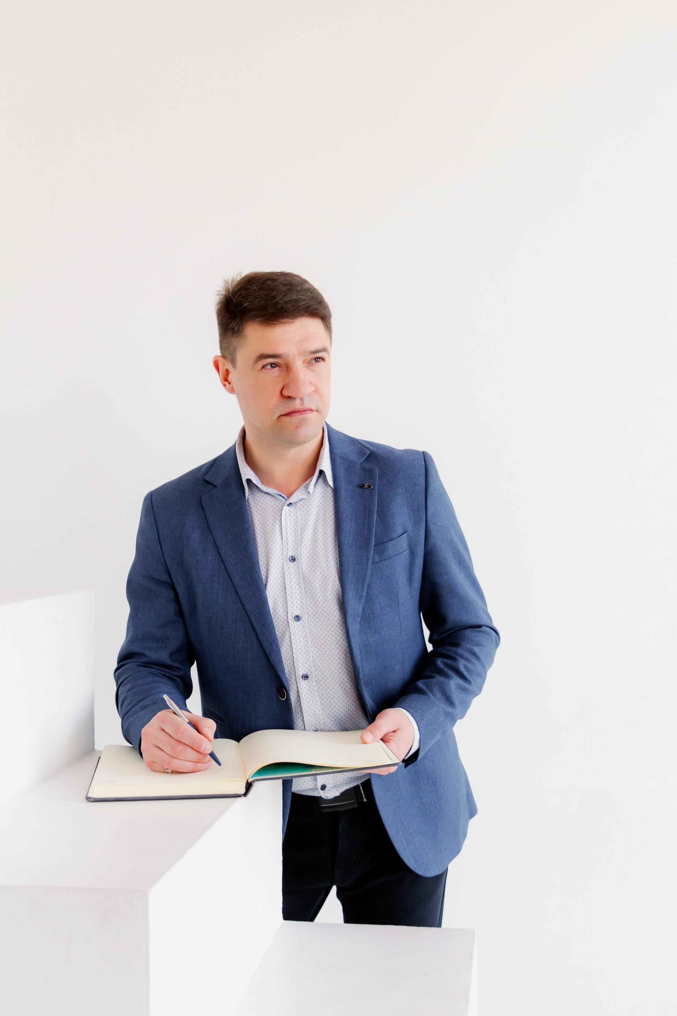 Деловой портрет. Евгений. Фотограф в Екатеринбурге Пойгина Елена