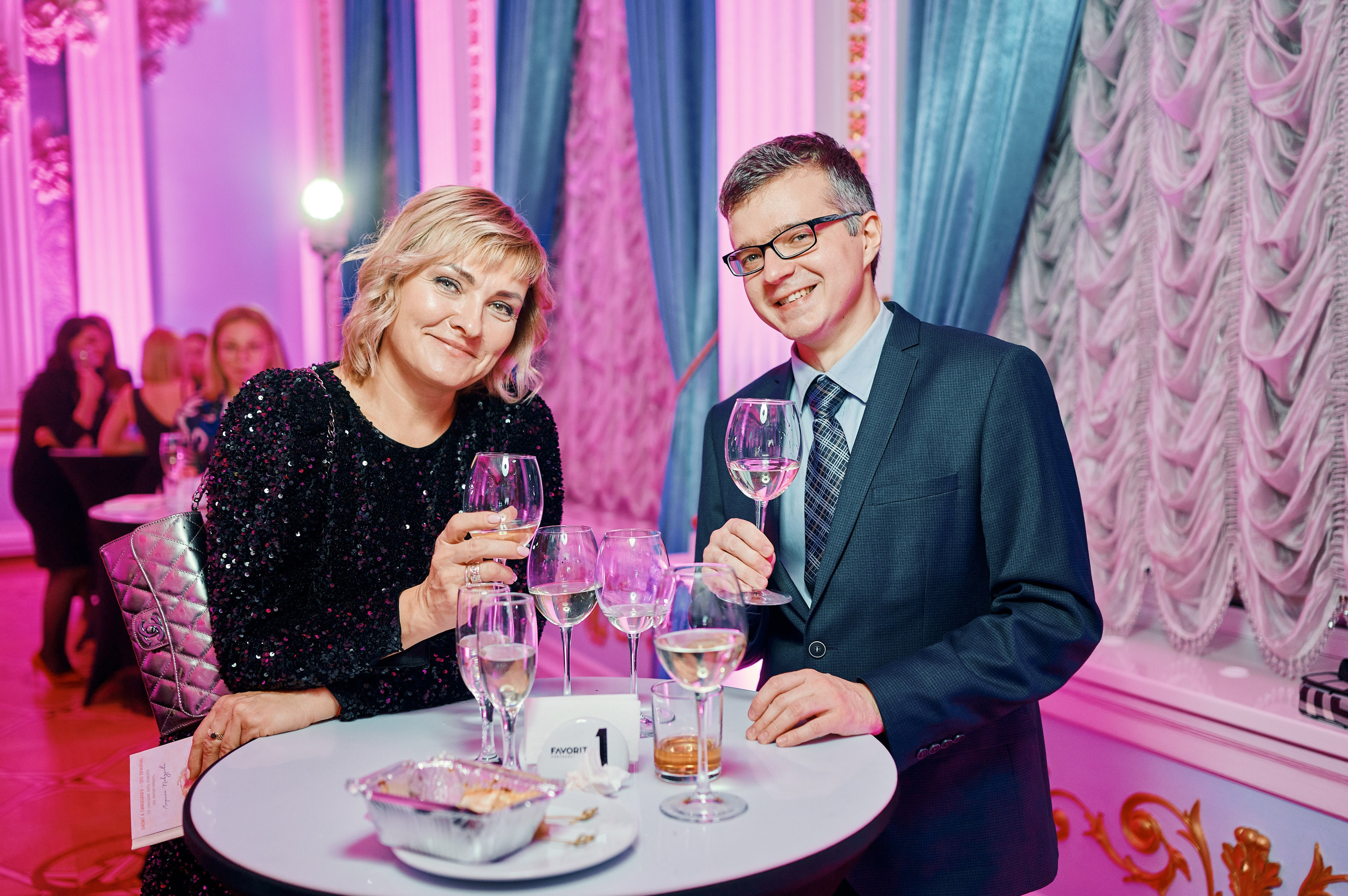 Eva clinic. Репортажной фотограф Ариан