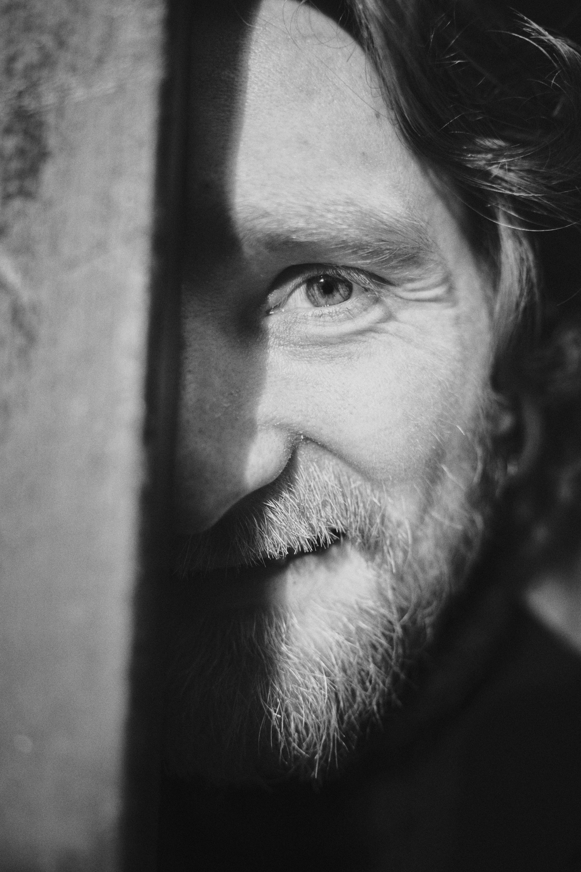 Портретный фотограф в Санкт-Петербурге Антон Овчинников