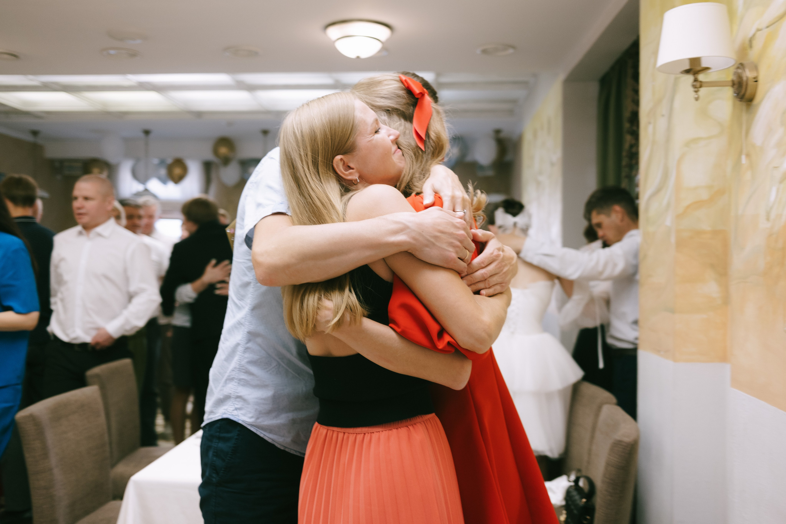 Выпускной школа 33. Свадебный и репортажной фотограф Денис Ожигин в Краснодаре и Краснодарском крае