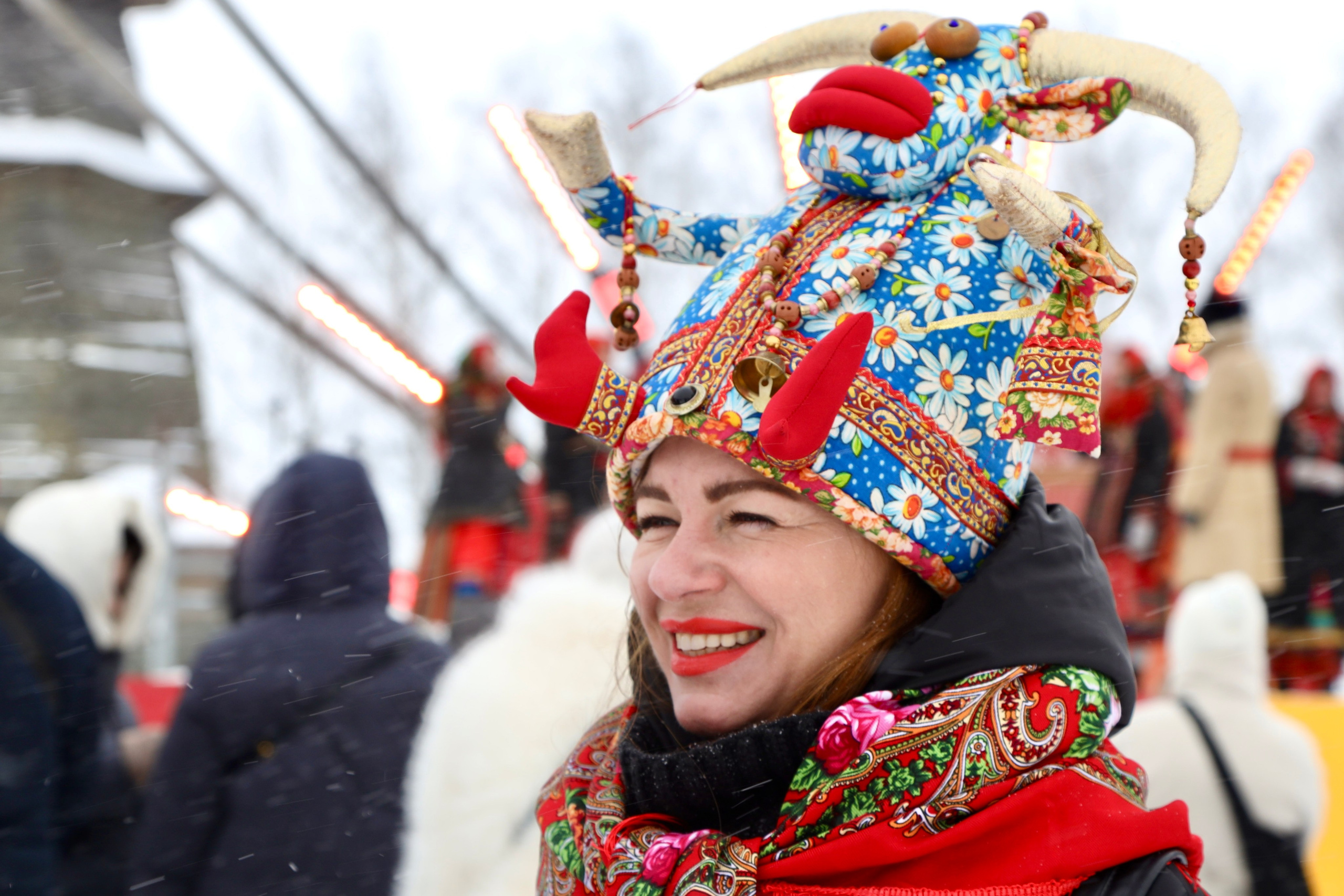 Празднование Масленицы в Суздале в Музее деревянного зодчества. Репортажный и портретный фотограф в Москве Рина Серёгина