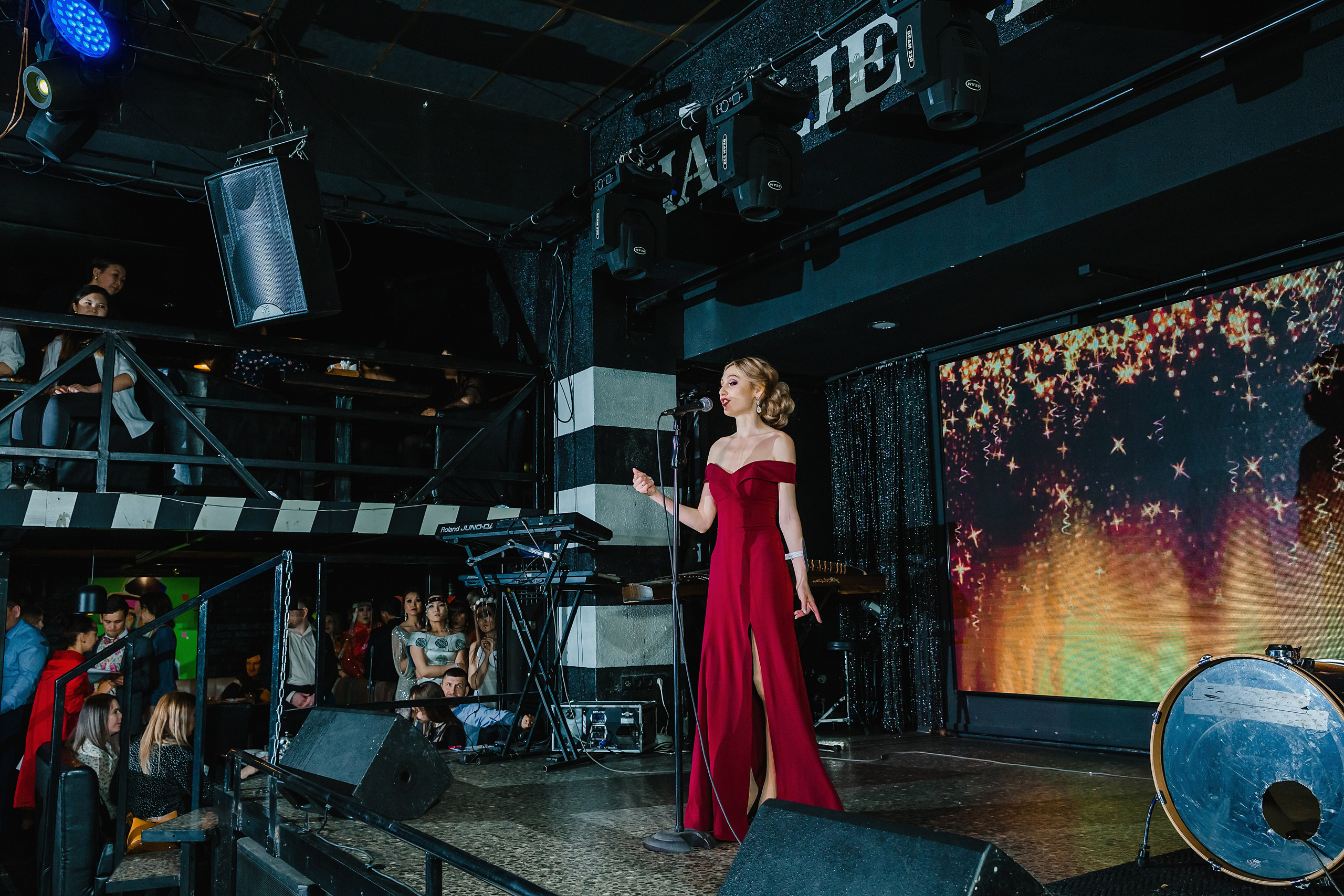 Шоу Талантов Миссис Бурятия. Фотограф и видеограф в Улан-Удэ: Аюна Габагуева и Артём Шаханов