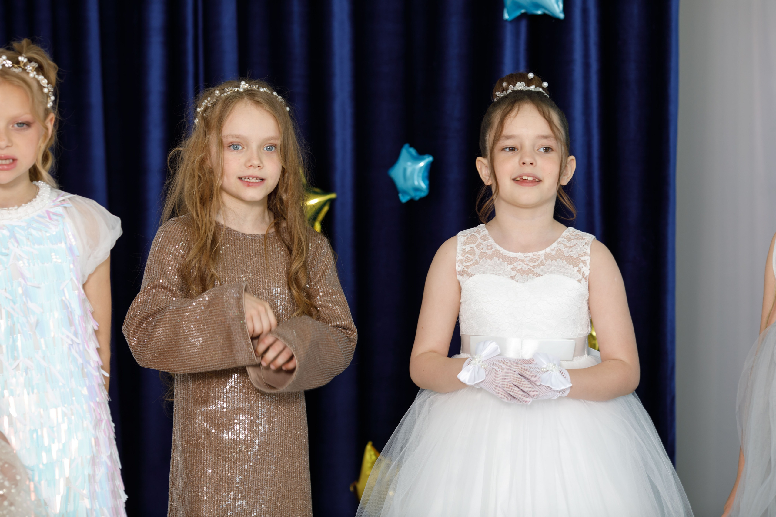 Выпускной в Гармонии. Фотограф Анна Телекаева, выпускные альбомы, семейные и репортажные съемки в Омске