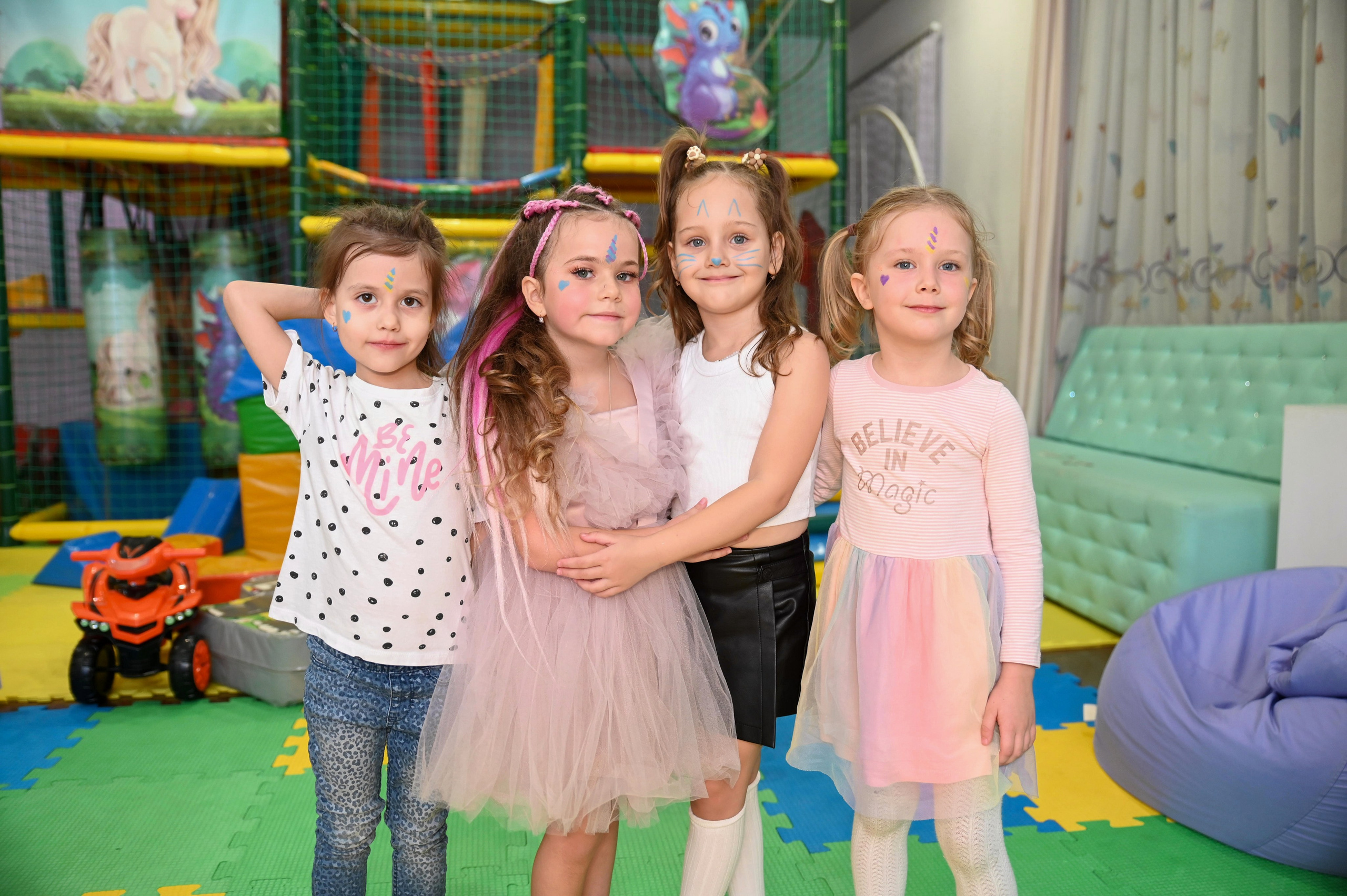 Игротека «Море Позитива». Я Ольга Казанцева, фотографирую снимаю ваши киноистории и печатаю фото и цифровые портреты на холсте