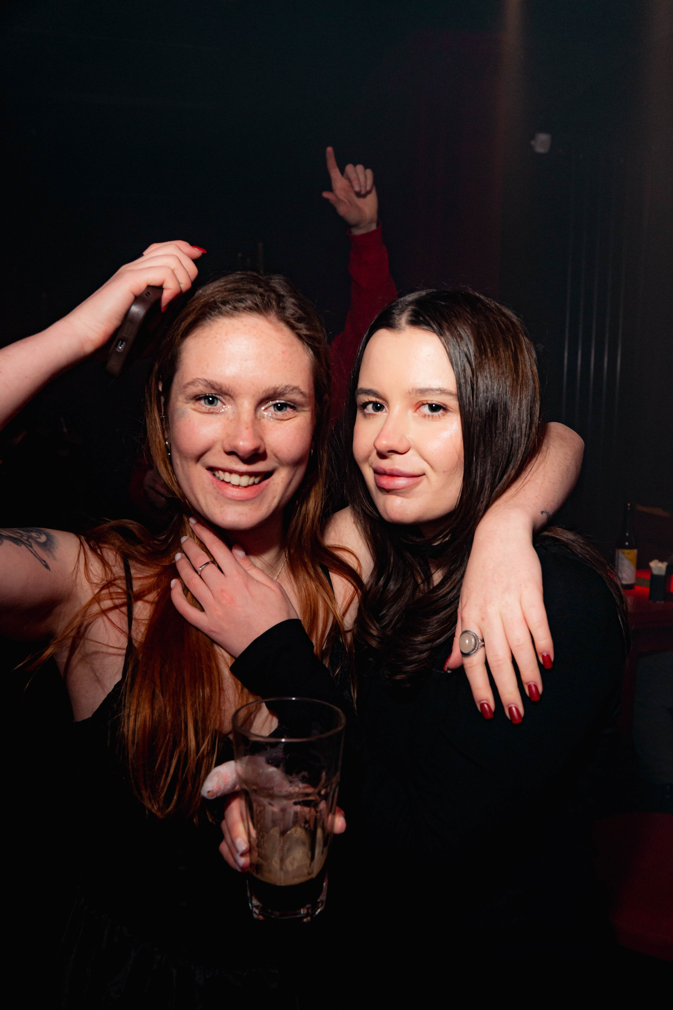 Бар ЮНИОН. Со стороны / репортажный фотограф в СПб