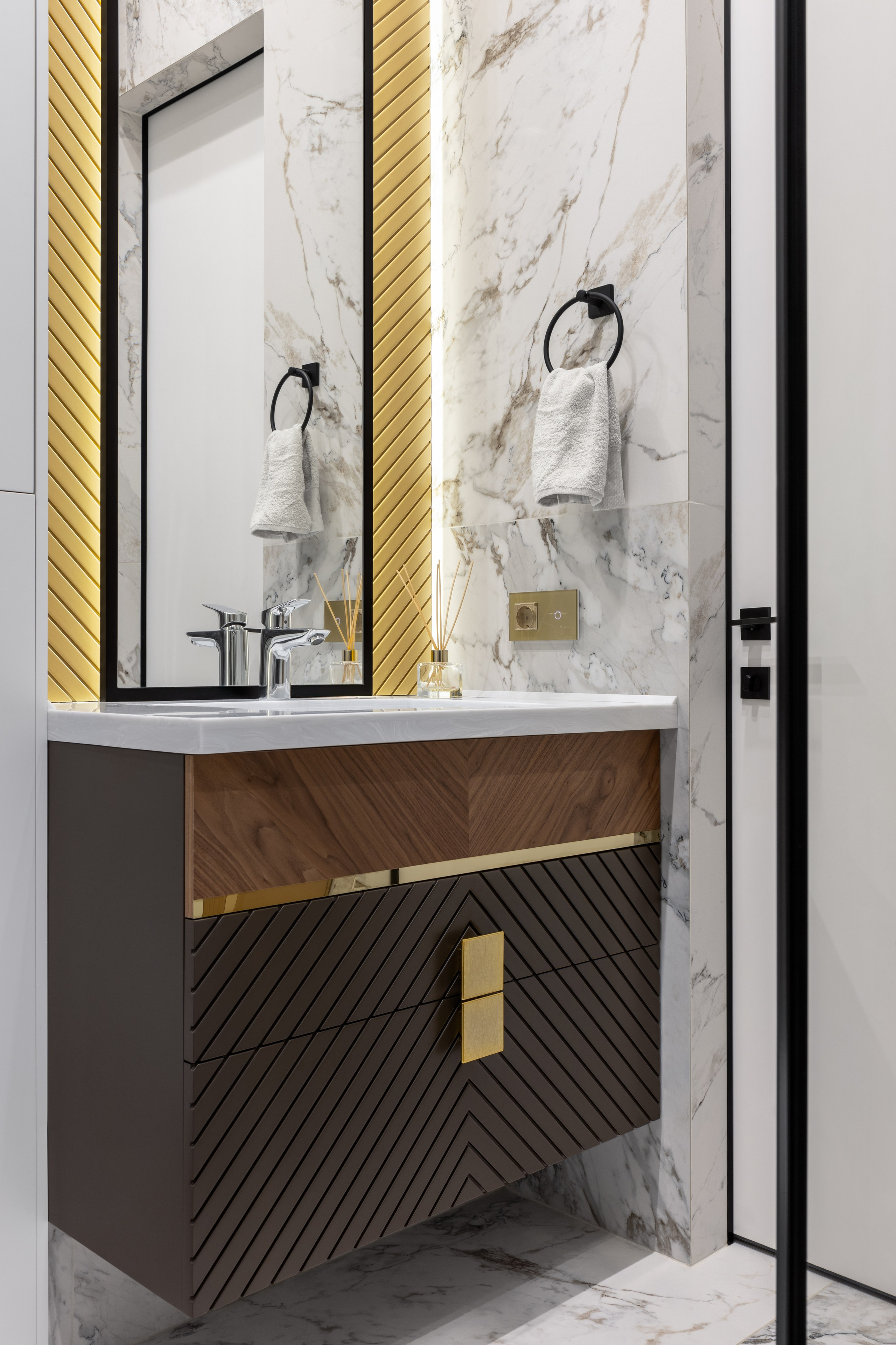 Review Design — Атлант. Roman Yakunin — interior photographer in Almaty, Kazakhstan