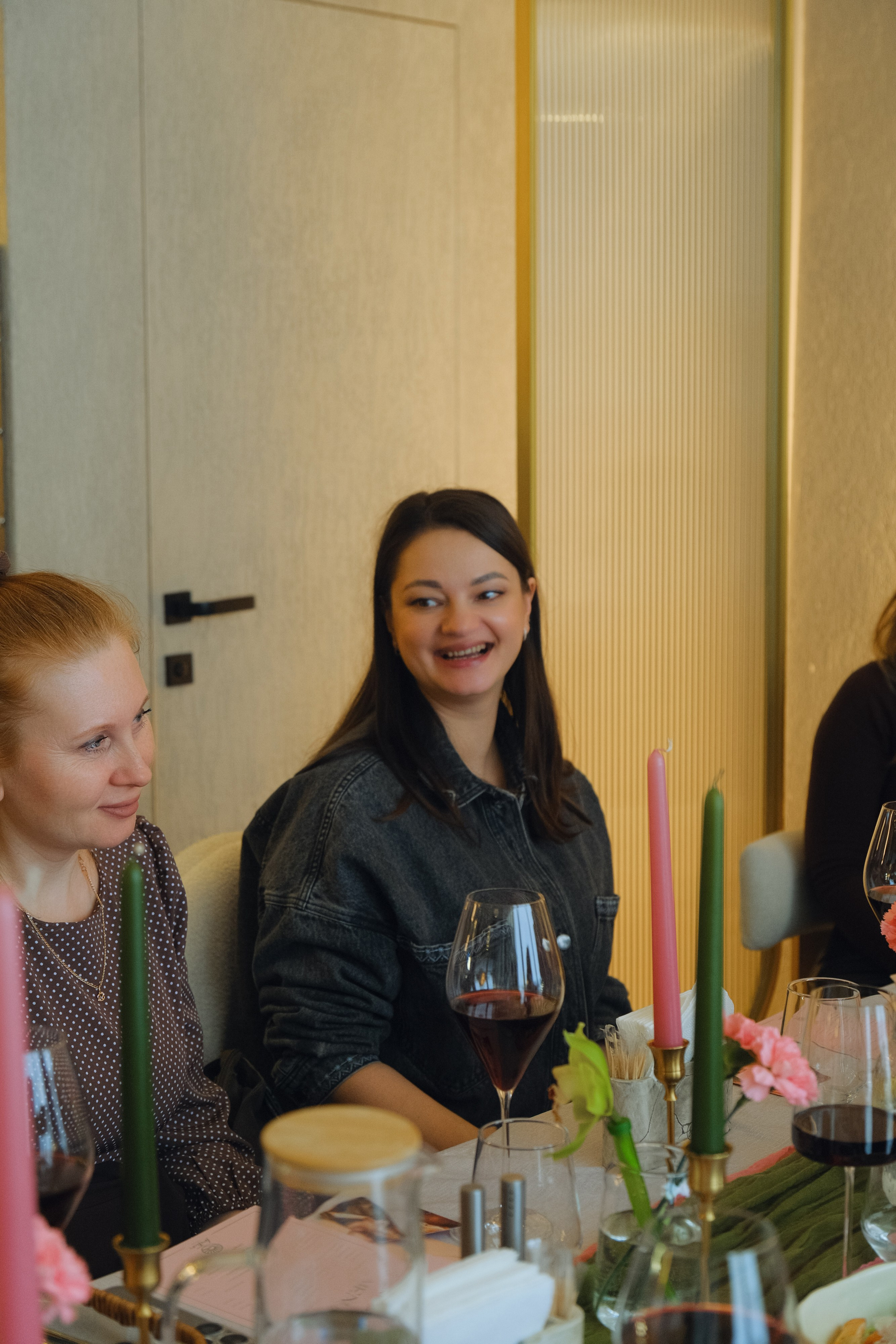 Девичник в кафе Im tun. Фотограф Софья Володкина