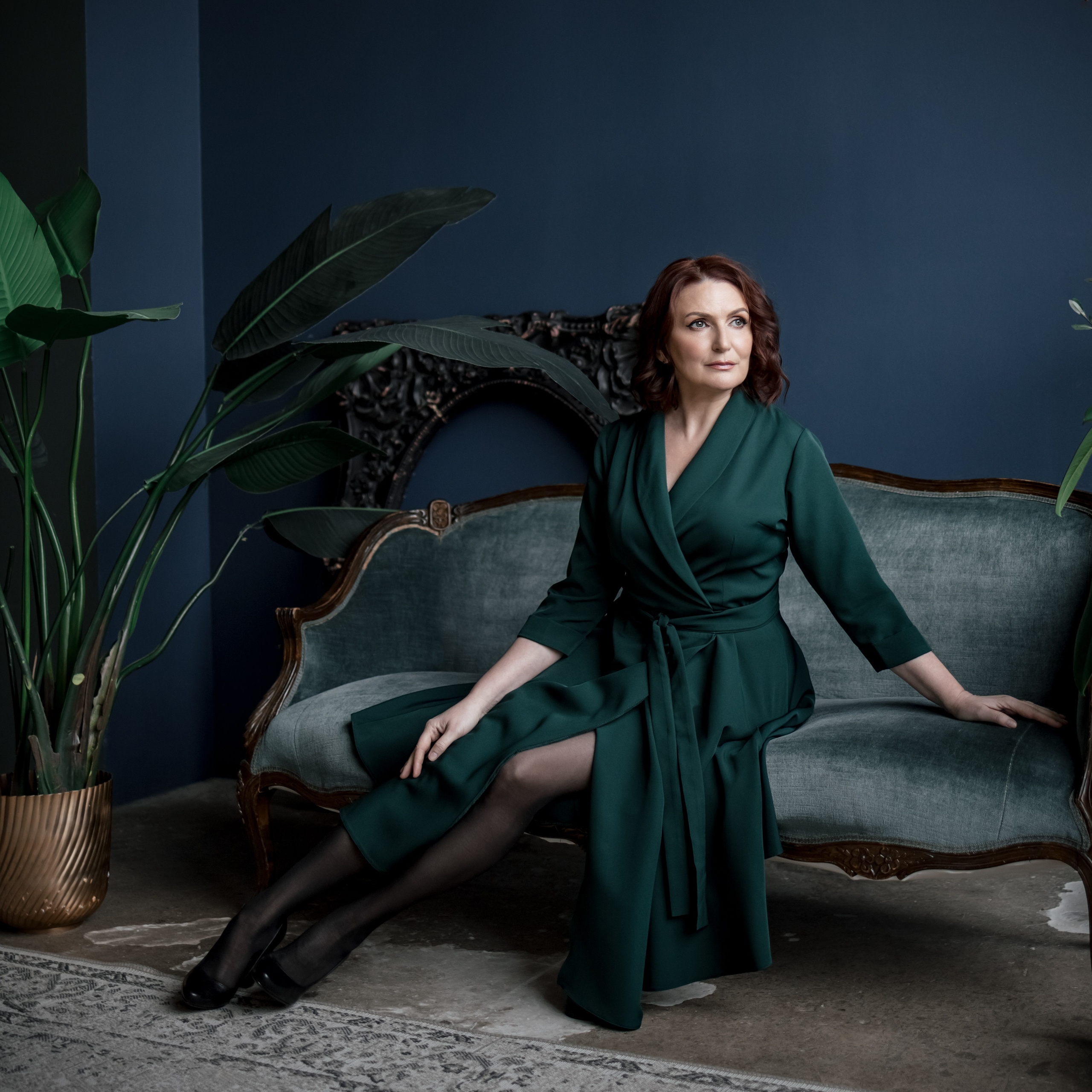 Индивидуальная фотосессия портрет студийная женская. Фотограф в Москве Мухина Ирина