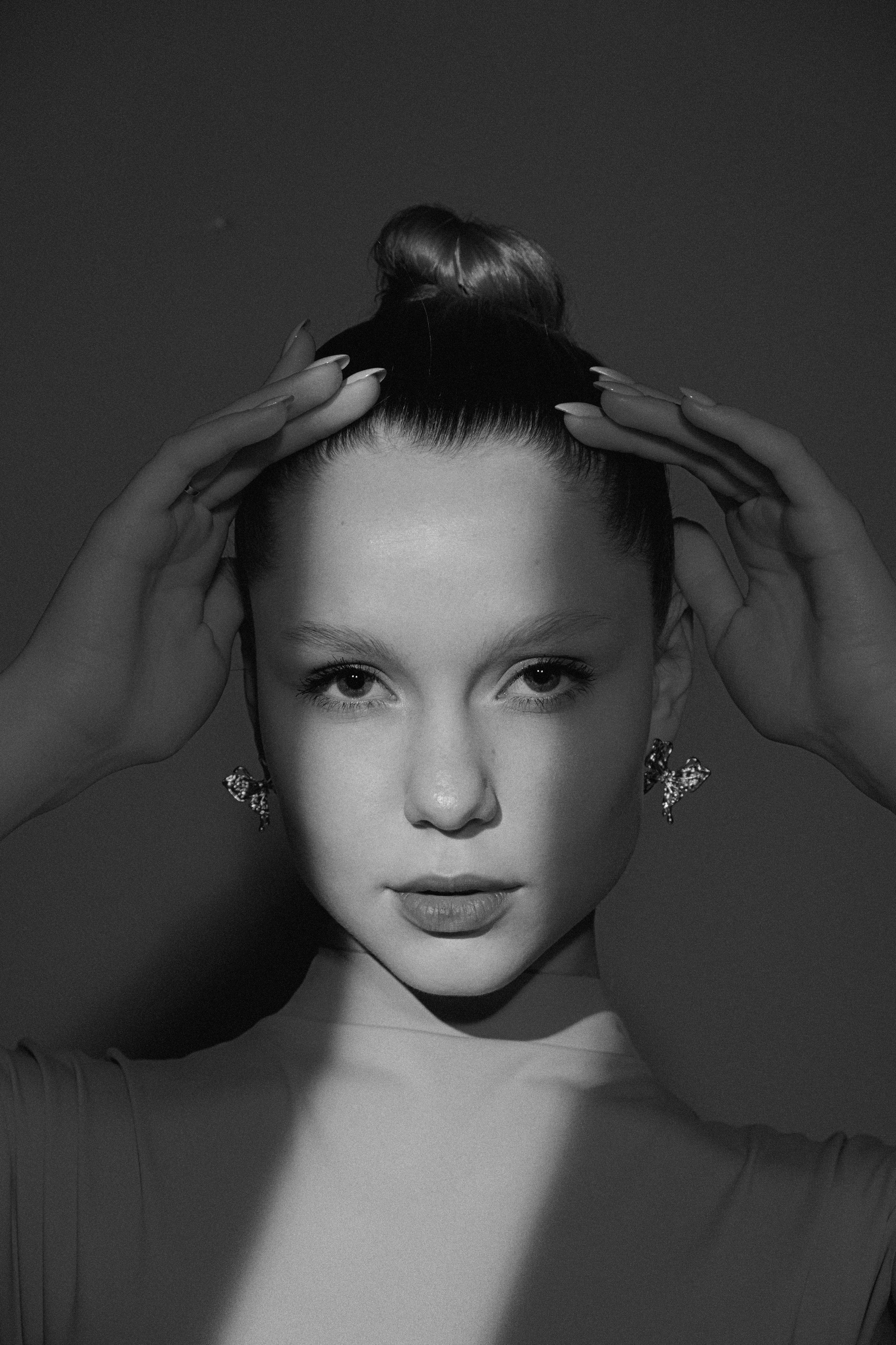 Игра света и цвета в модельных тестах. Фотограф и видеограф в Омск/Москва Сащенко Лера