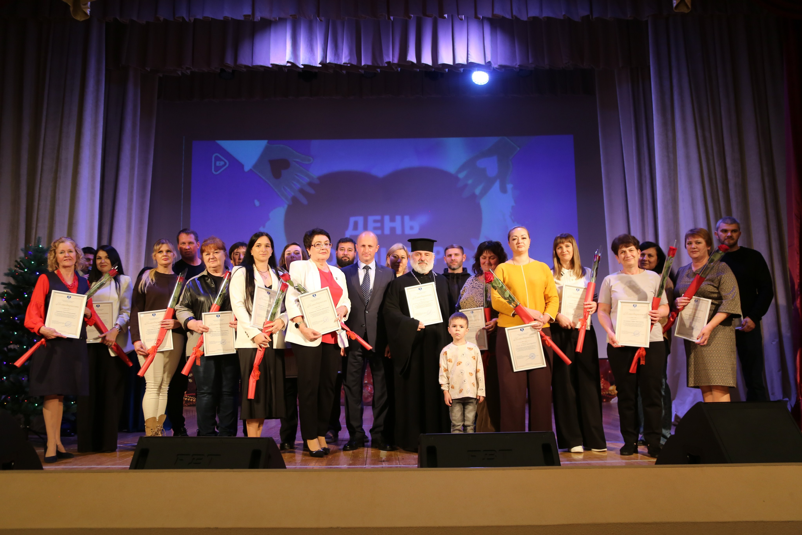 День Волонтёра. Жизнь курорта Кабардинка в фотографиях