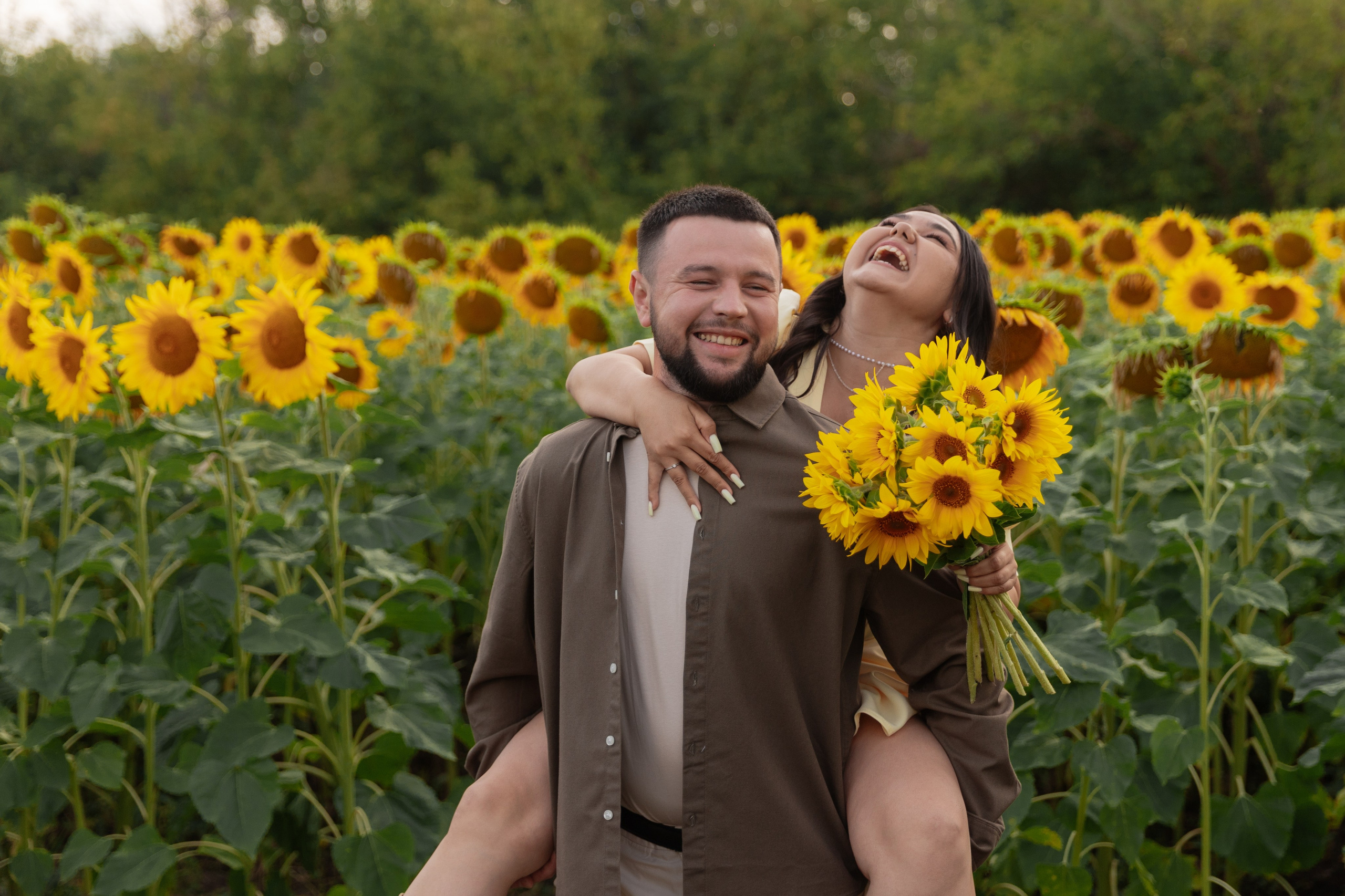Предсвадебная Подсолнухи. Свадебный и репортажный фотограф г. Чебоксары Евгений Леонидович
