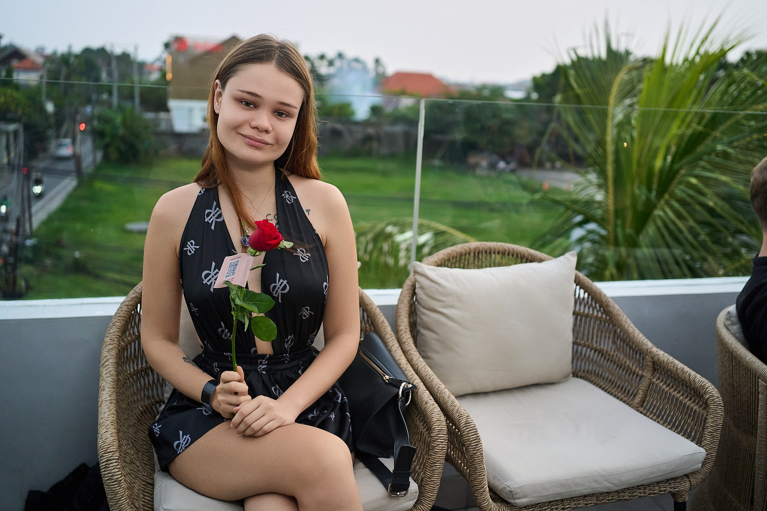 Black silk. Главная