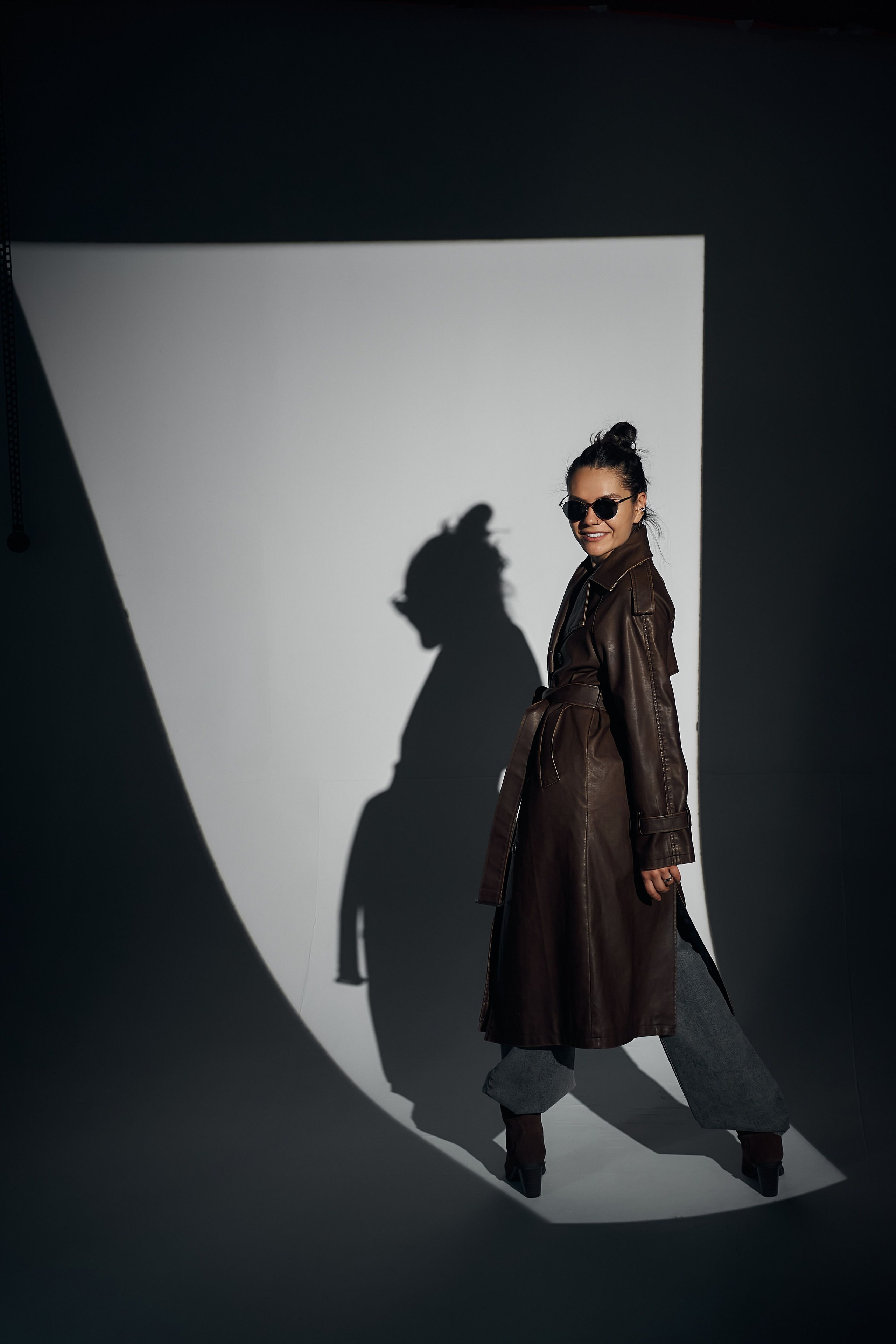 Фотосессия в студии по отличной цене. Студийный фотограф Евгений Опарин