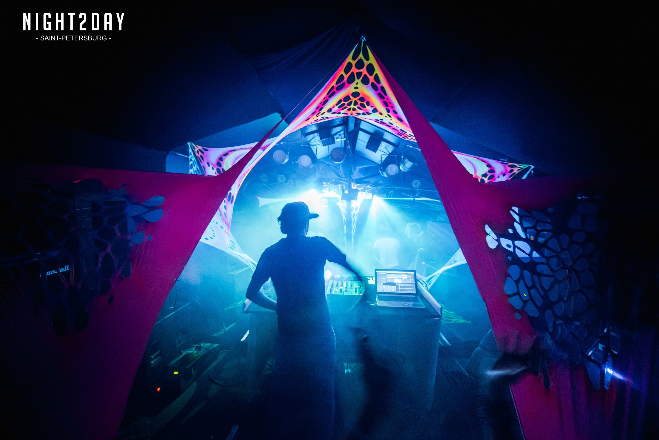 Репортажная клубная. Денис Сизанов | Профессиональная фото и видеосъемка