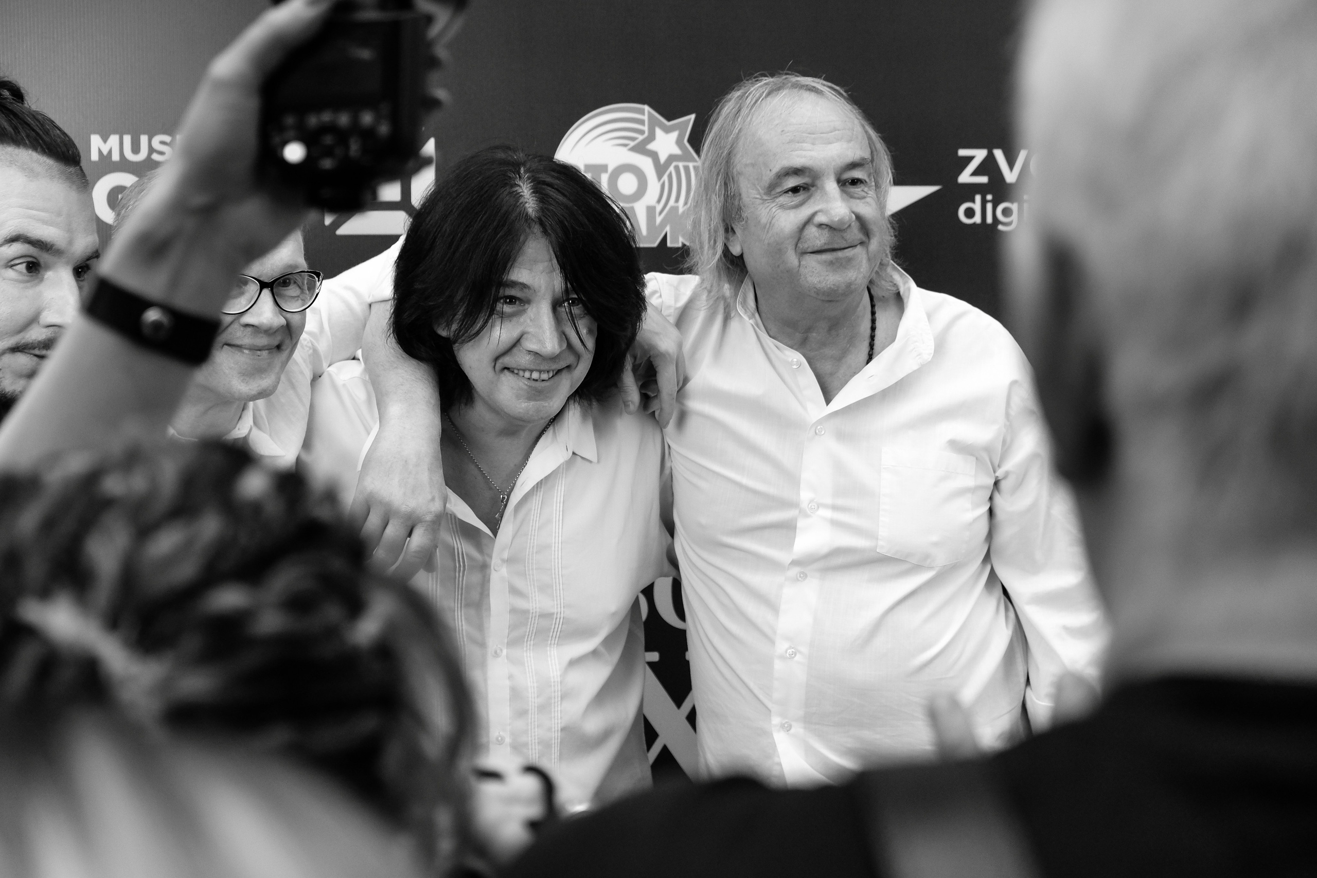 RUSSIAN MUSIC BOX Премия Золотой хит. Фотограф женского портрета и репортажной съёмки Алексеева Анна г. Москва
