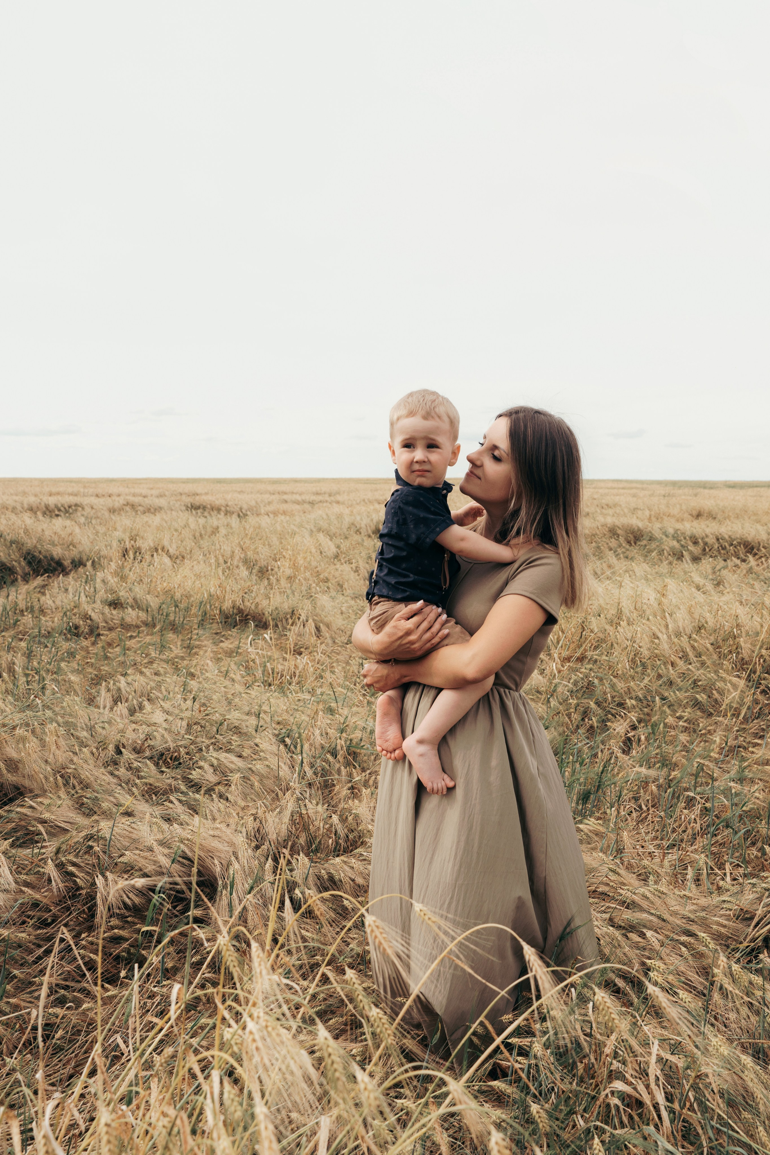 Золотое лето мамы и сына. Ваш семейный фотограф в Минске — Вика Трегубова
