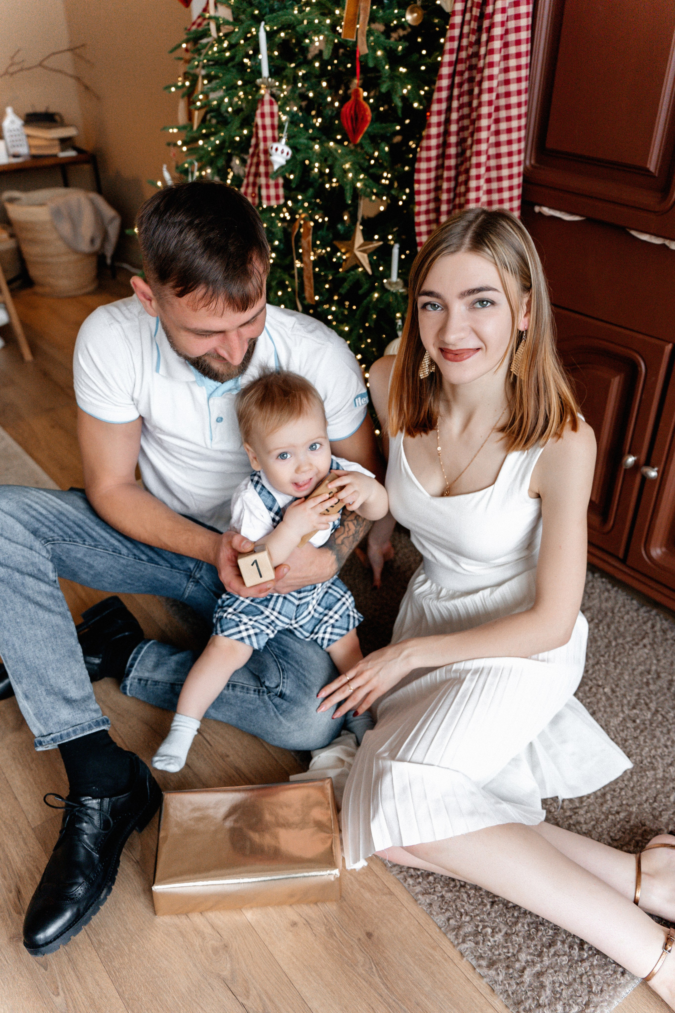 Наш сладкий малютка отметил годик. Ваш семейный фотограф в Минске — Вика Трегубова