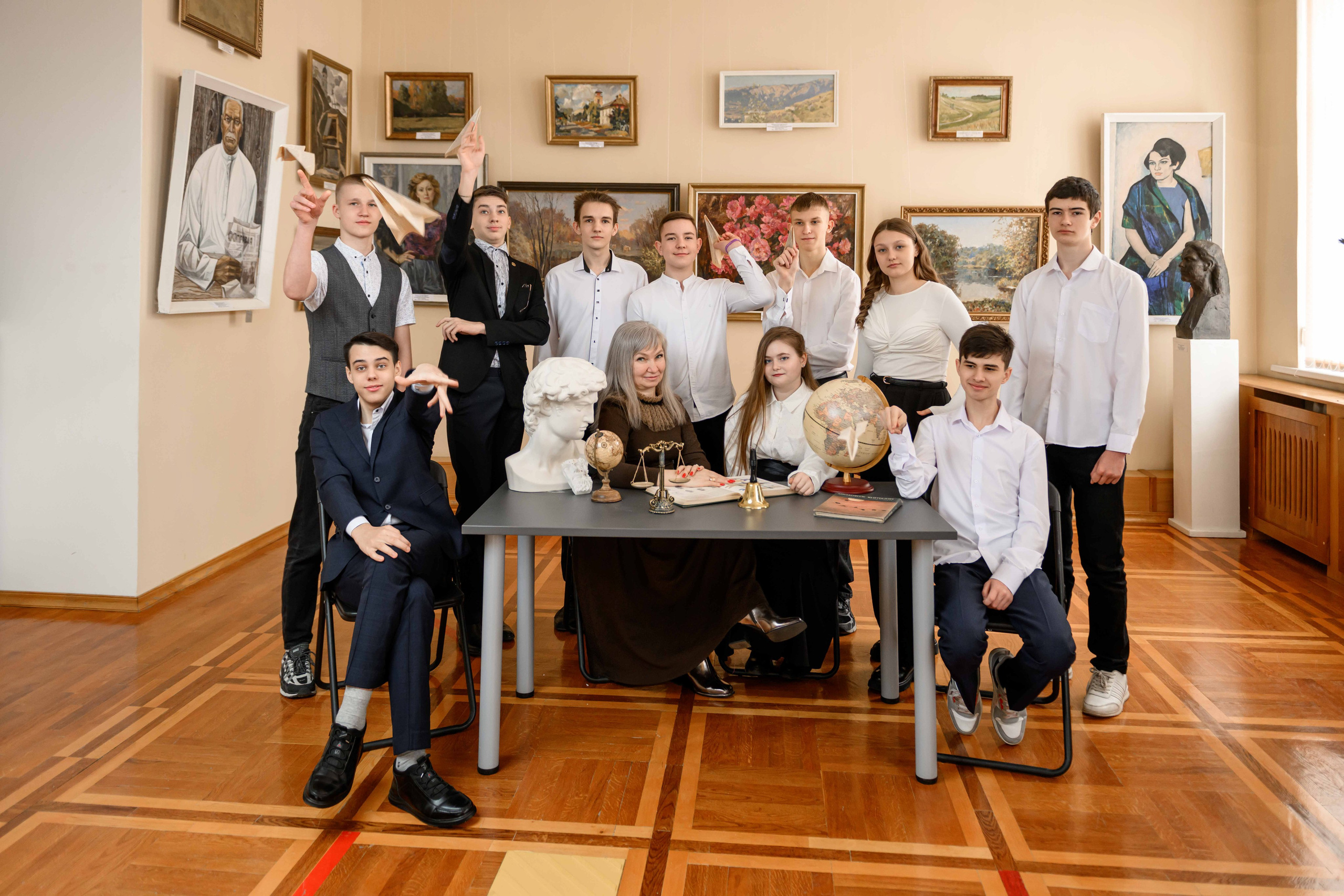 Съёмка в музеее. Свадебный фотограф Белгород Валуйки Старый Оскол Воронеж