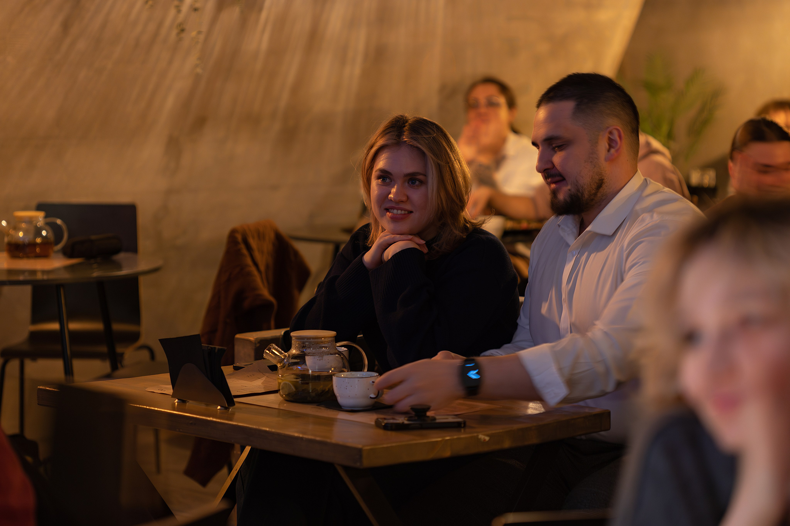 Поэтический вечер «Голоса» | Санкт-Петербург, 2026. Репортажный фотограф