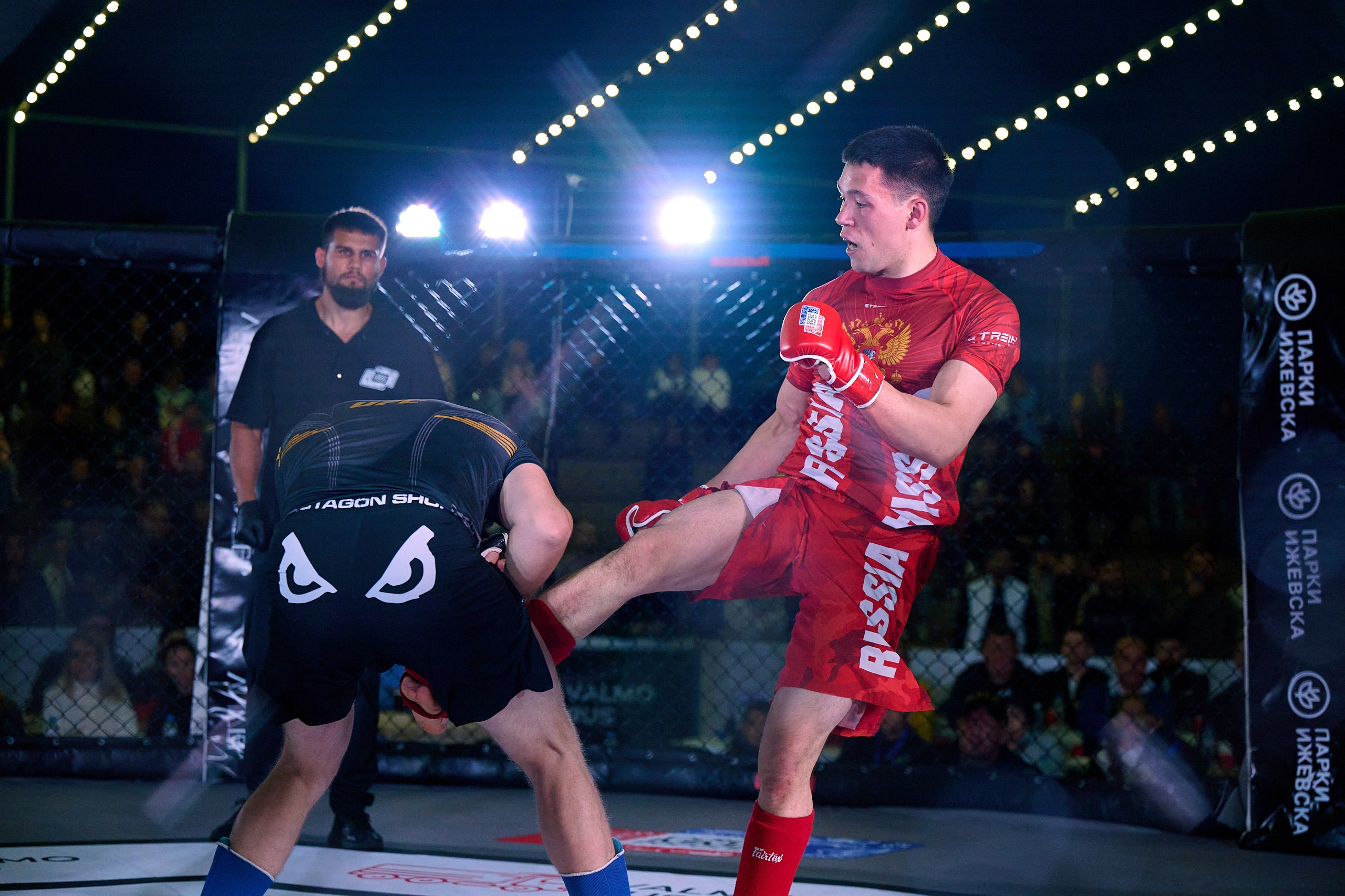 ММА. Битва на Иже-4. Спортивный репортажный фотограф в Ижевске Сергей Мерзляков