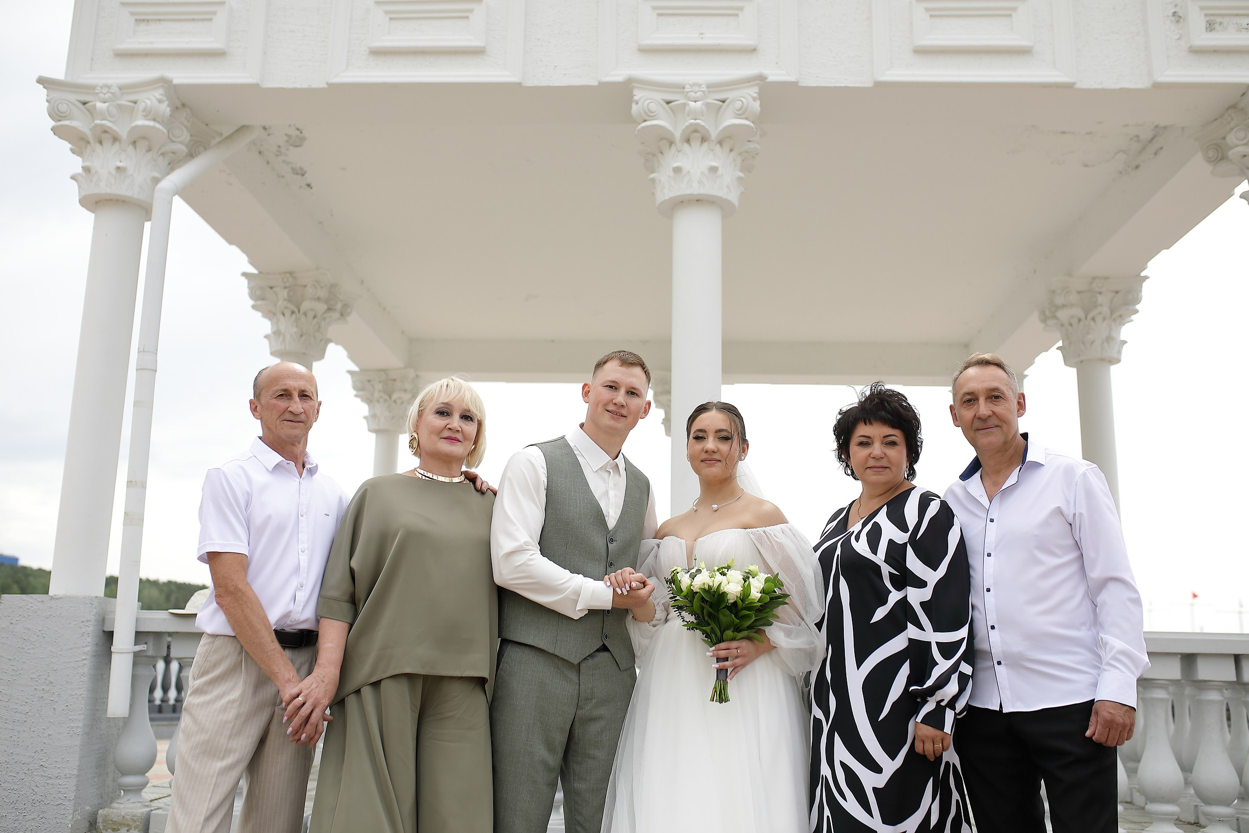 Роман и Софья. Свадебный и семейный фотограф и видеограф в Екатеринбурге Полянские Тимур и Анастасия