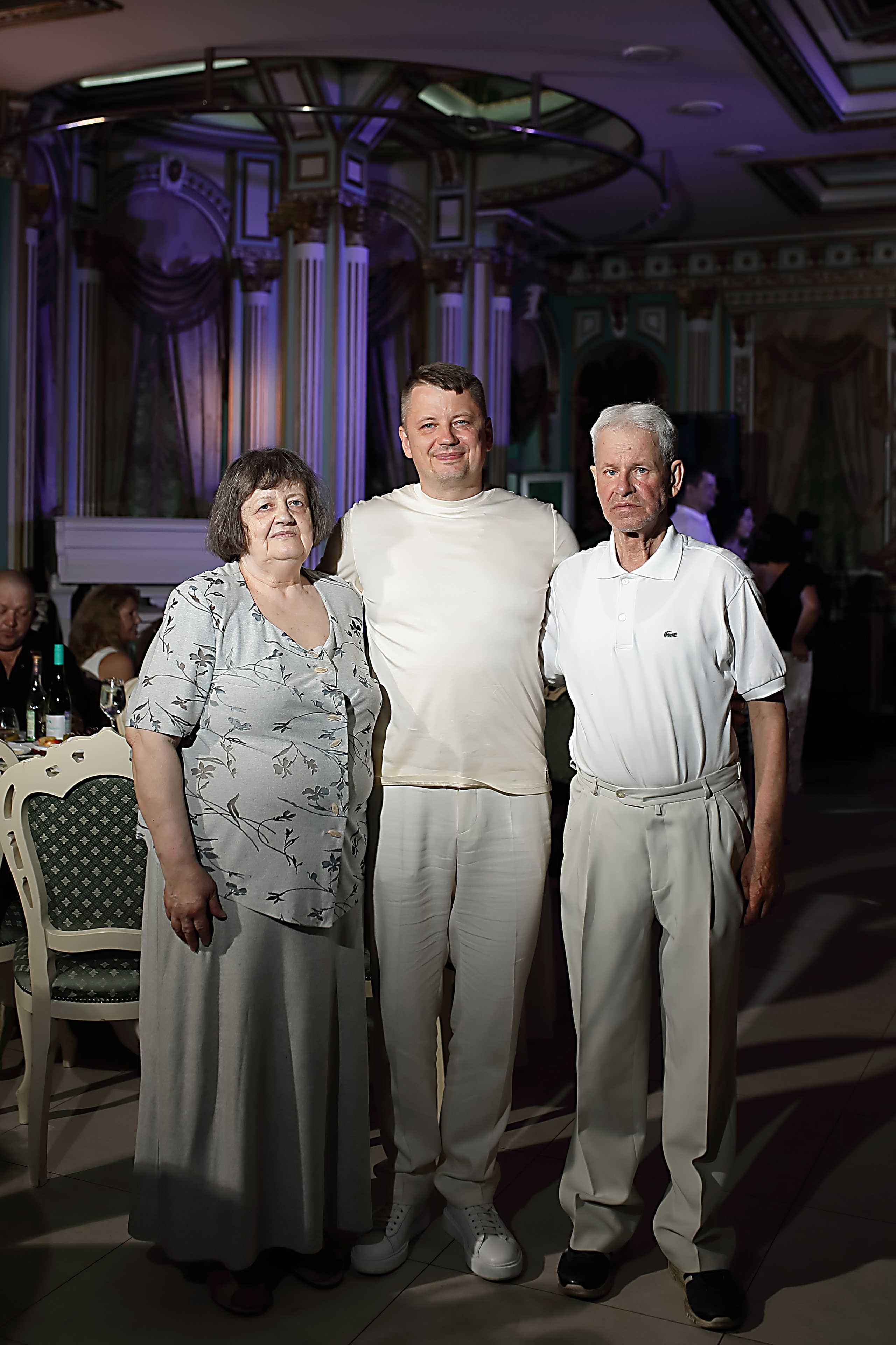 Фотосессия юбилея Александра. Свадебный и семейный фотограф и видеограф в Екатеринбурге Полянские Тимур и Анастасия