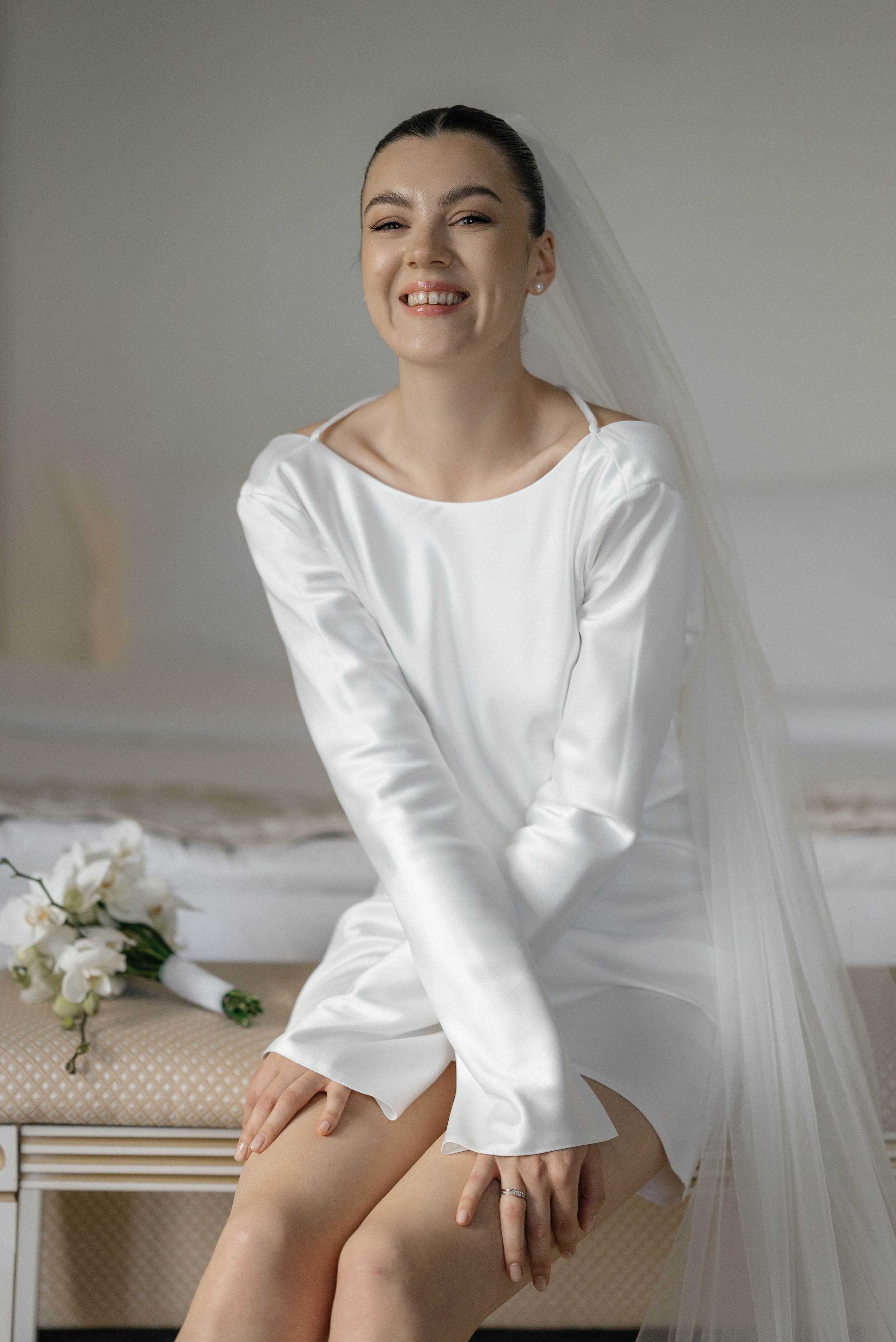 Wedding day in VERSAL PARK. Wedding PHOTOGRAPHER Andrew Vnukov