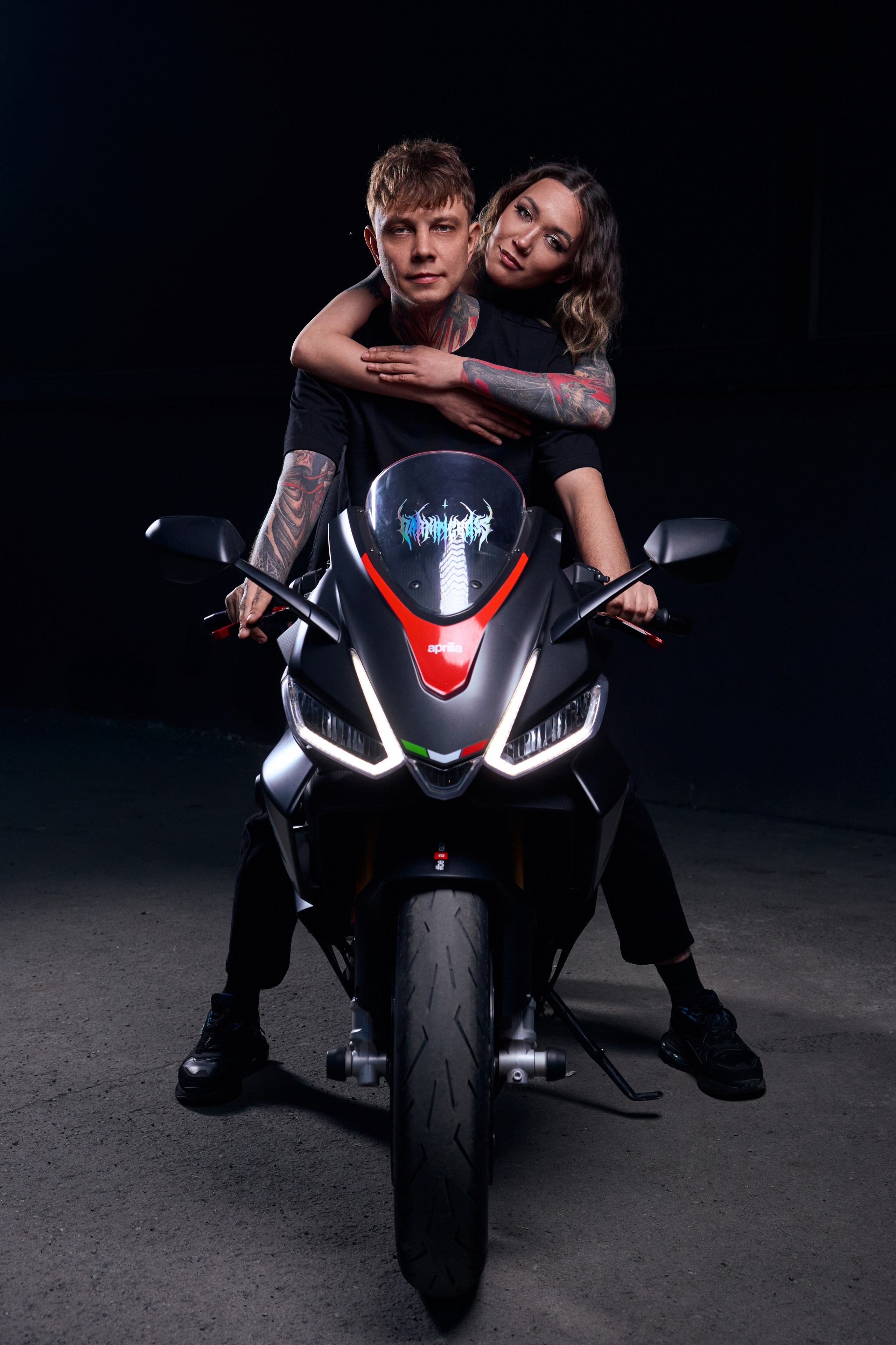 Алиса, Никита и Aprilia. Фотограф и видеограф в Екатеринбурге, Москве и Санкт-Петербурге, Калининграде