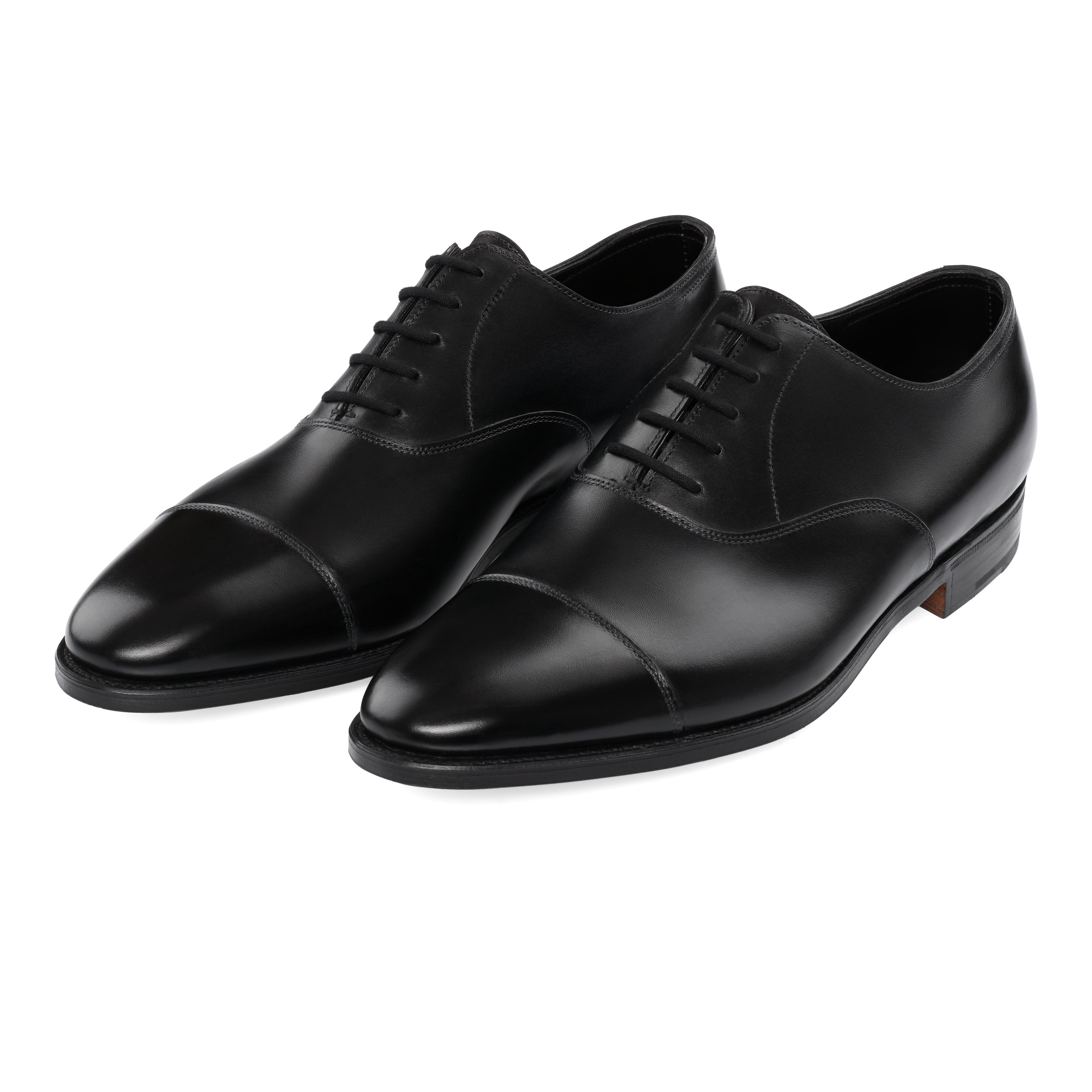 SARTALE. Zhanna Tyugay is a fashion photographer, visual artist and film maker based in Novi Sad