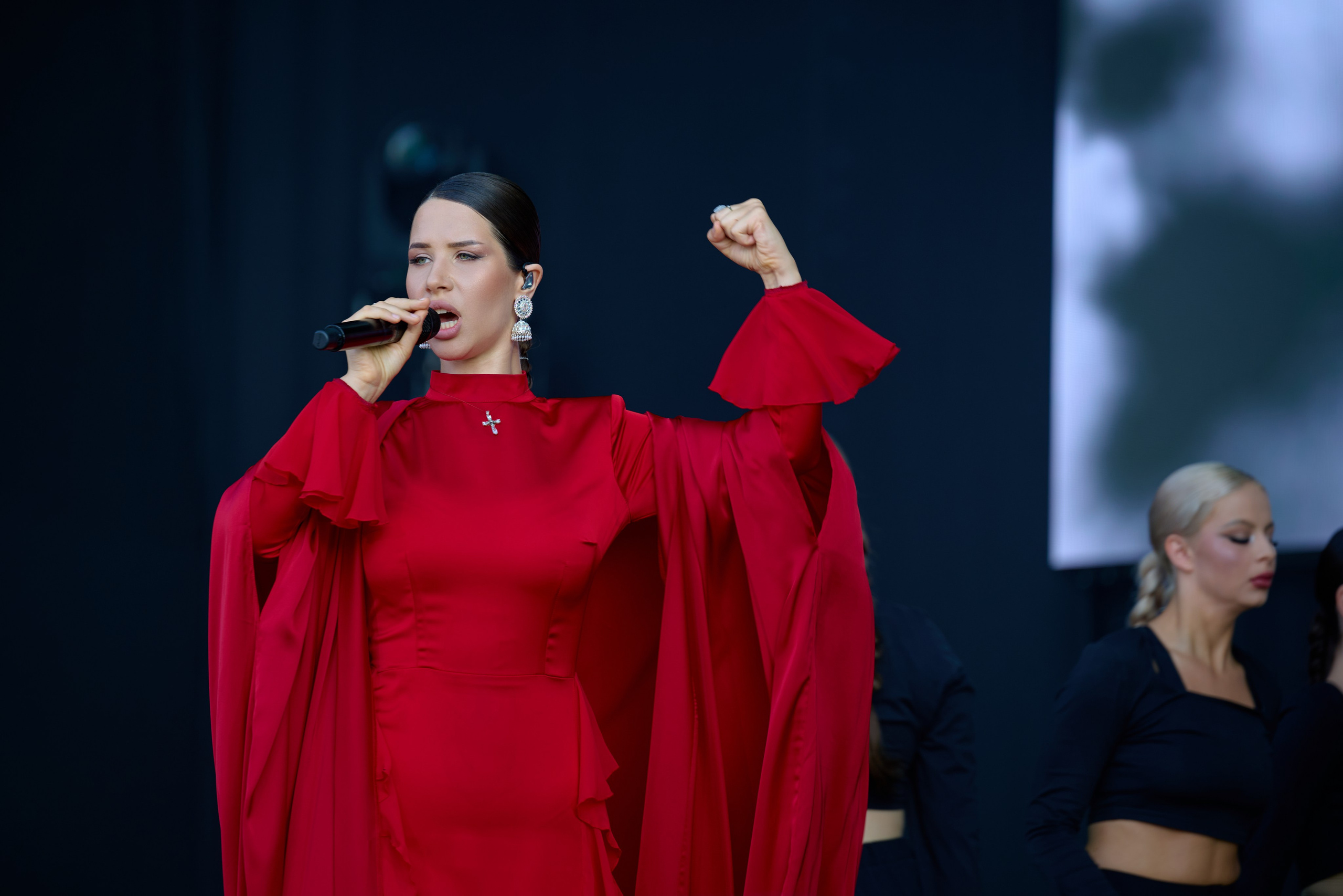 День молодежи вечерняя программа. Профессиональный репортажный фотограф Инесса Иминова