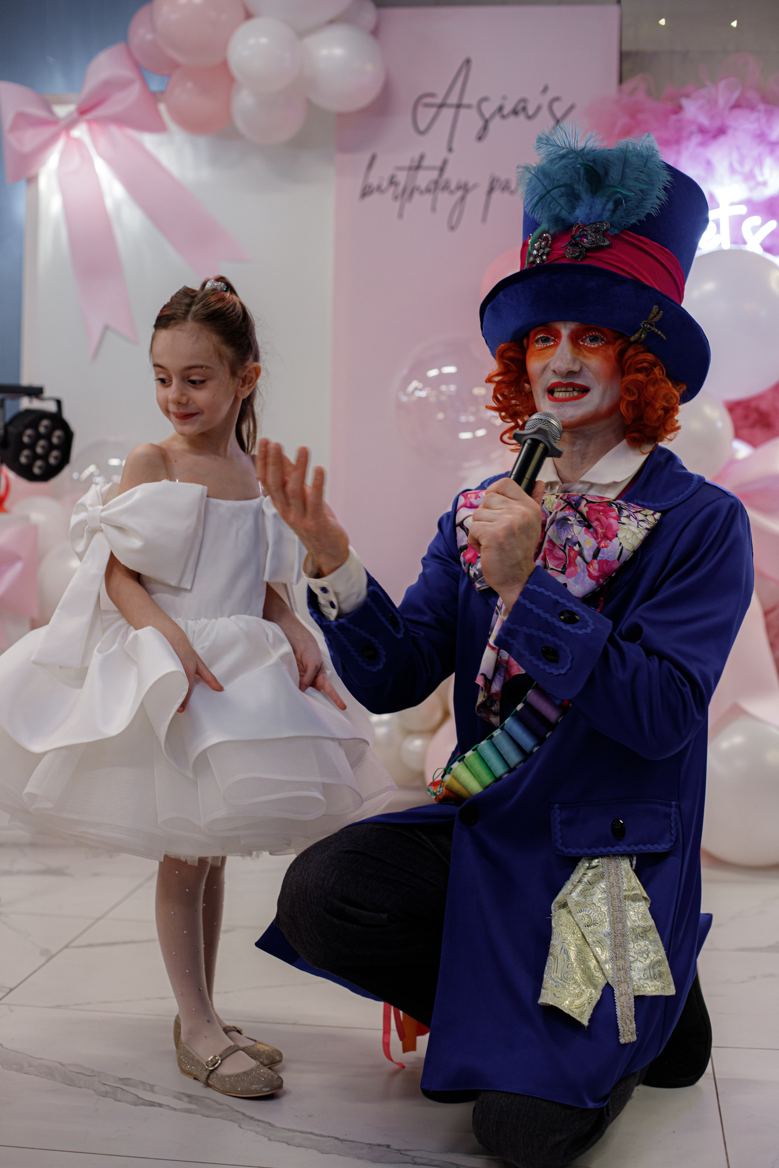 ASIA'S BIRTHDAY PARTY. Photokarish