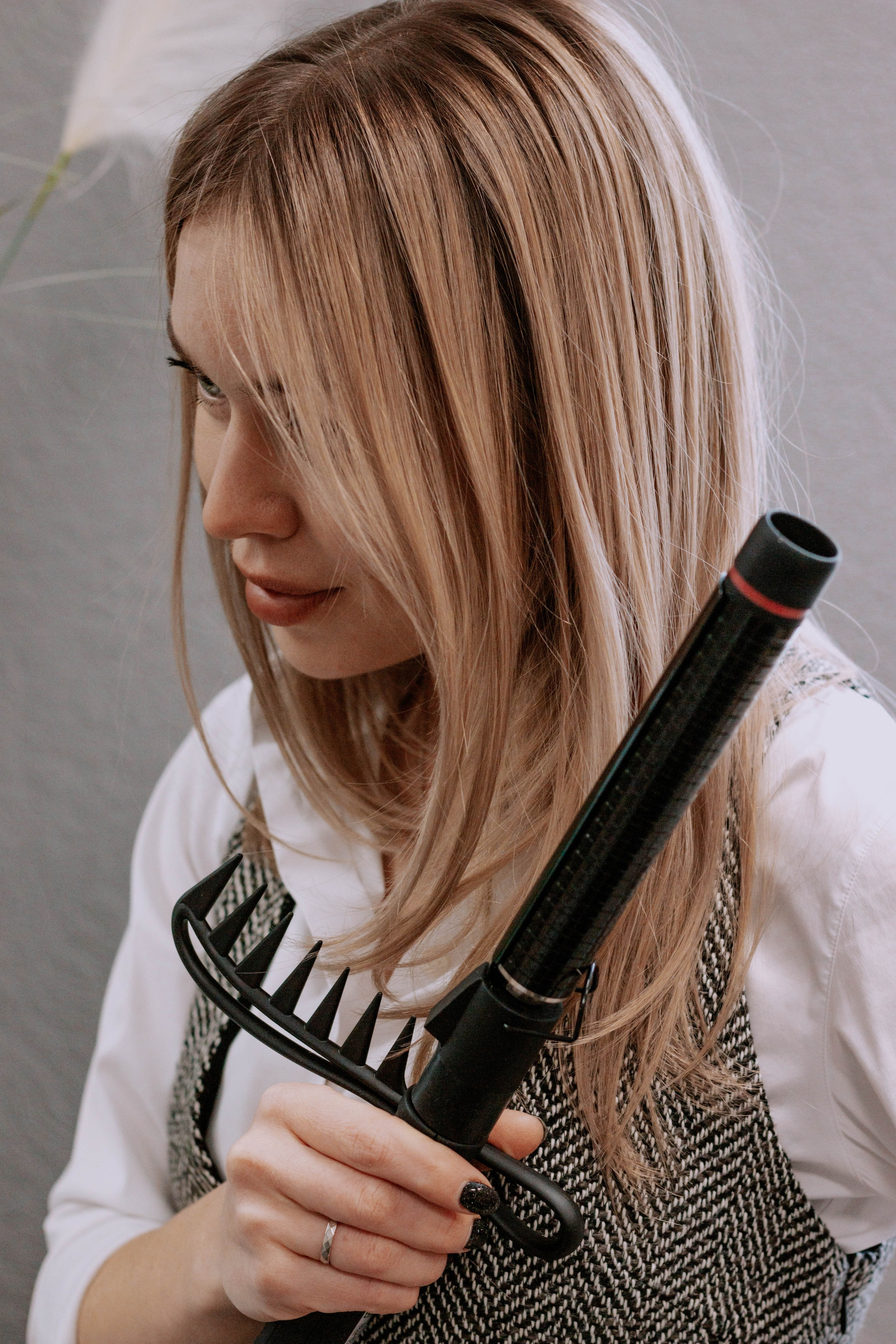 Настя- стилист по волосам. Бережно сохраняю ваши чувства и истории на своих фотографиях