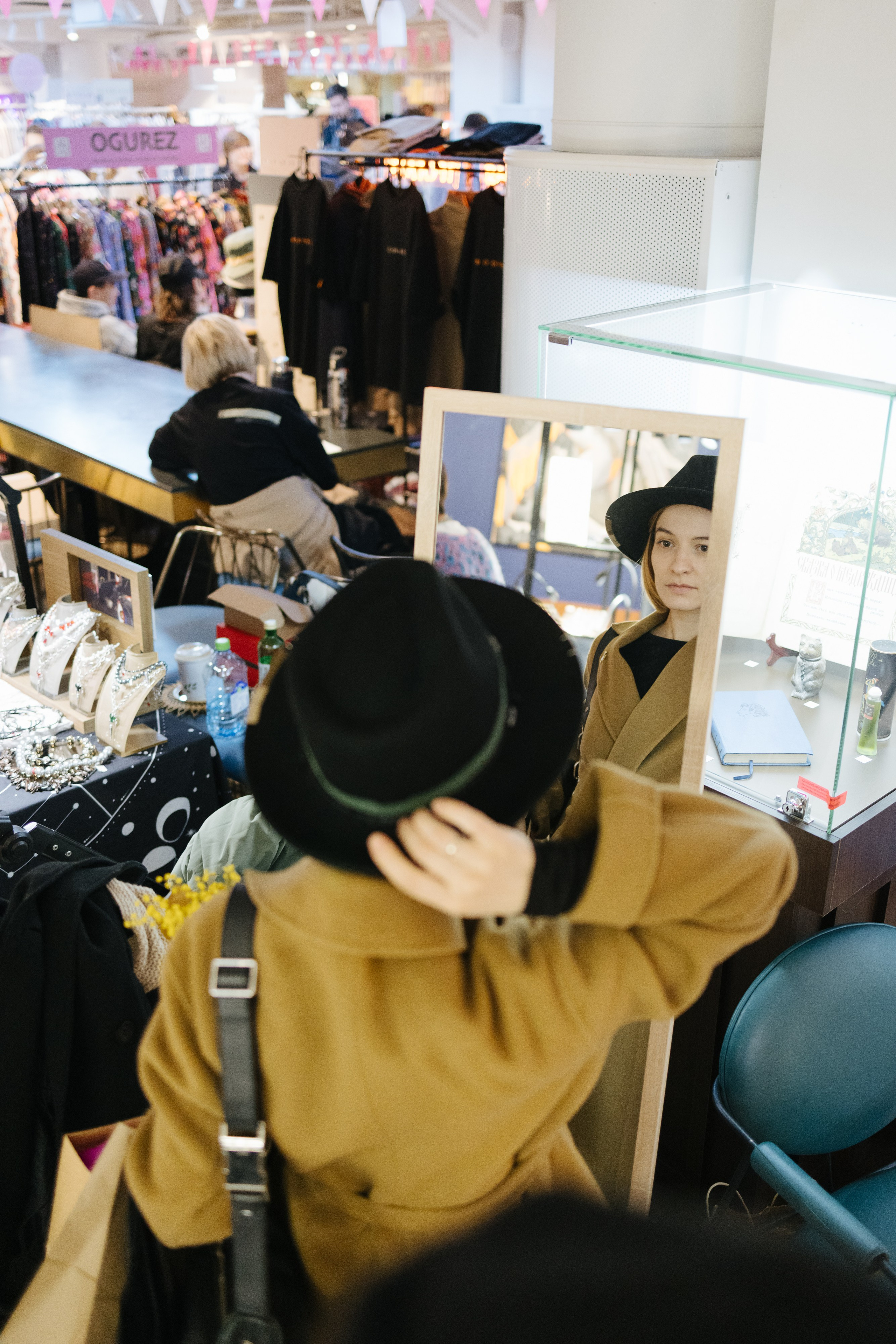 7–8 марта 2025 в пространстве «Три вокзала. Депо» / День 2 / фото Валерий Белобеев. Фотоотчеты «Ламбада-маркета»