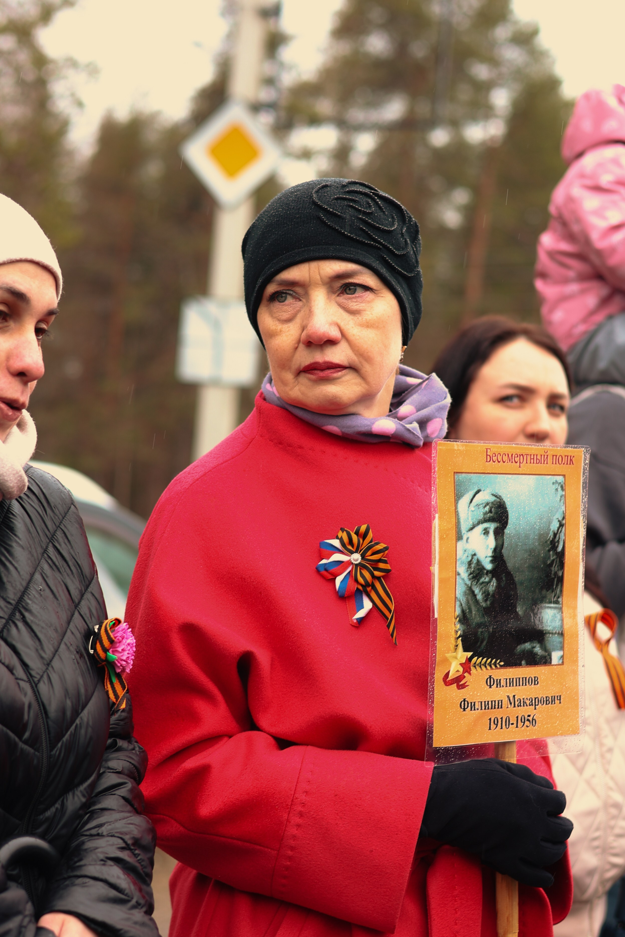 9 мая — «Родной дом». Фотограф в городе Киров Денис Вербин