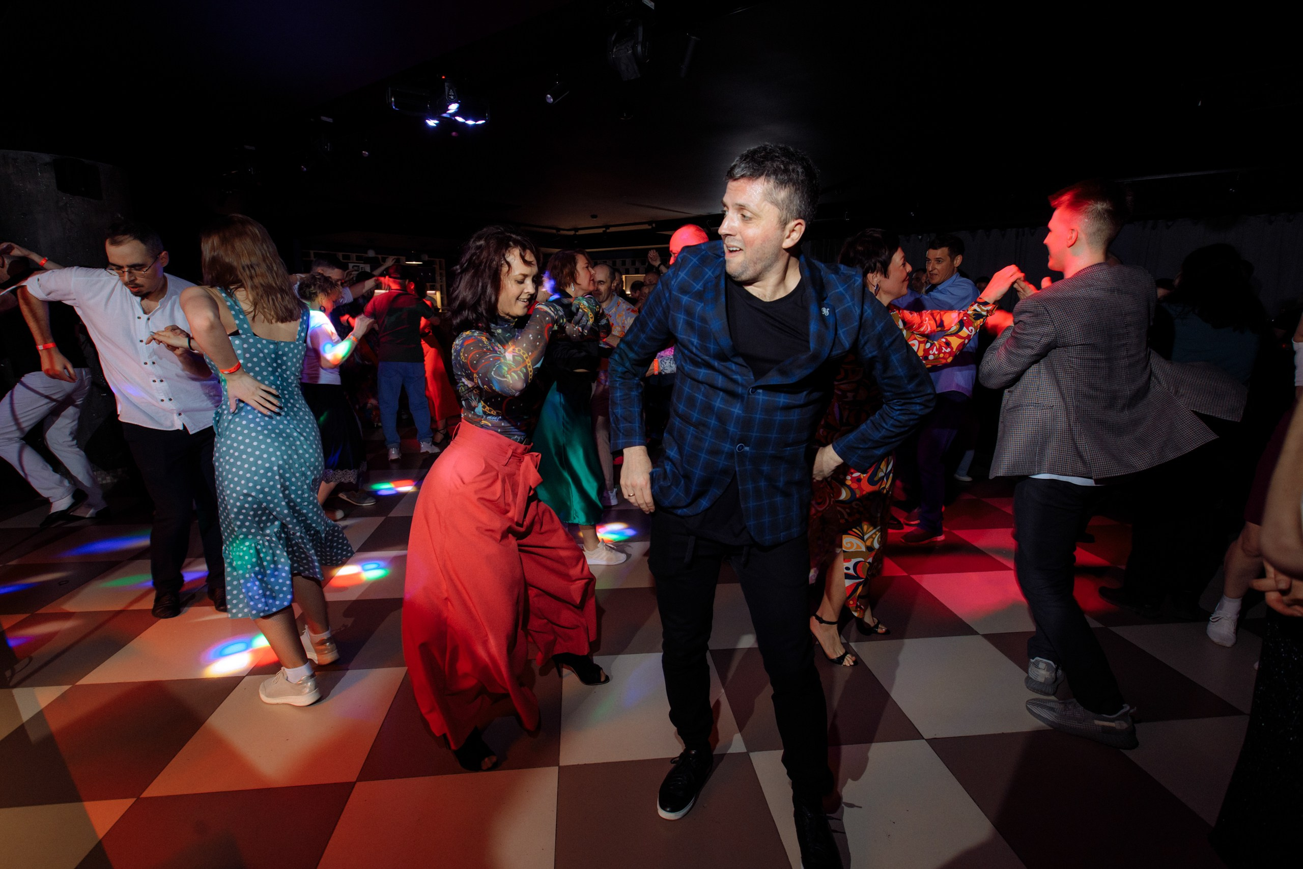 ISALSА. Вечеринка в школе танцев. Свадебный фотограф в Ярославле Анастасия Архипова