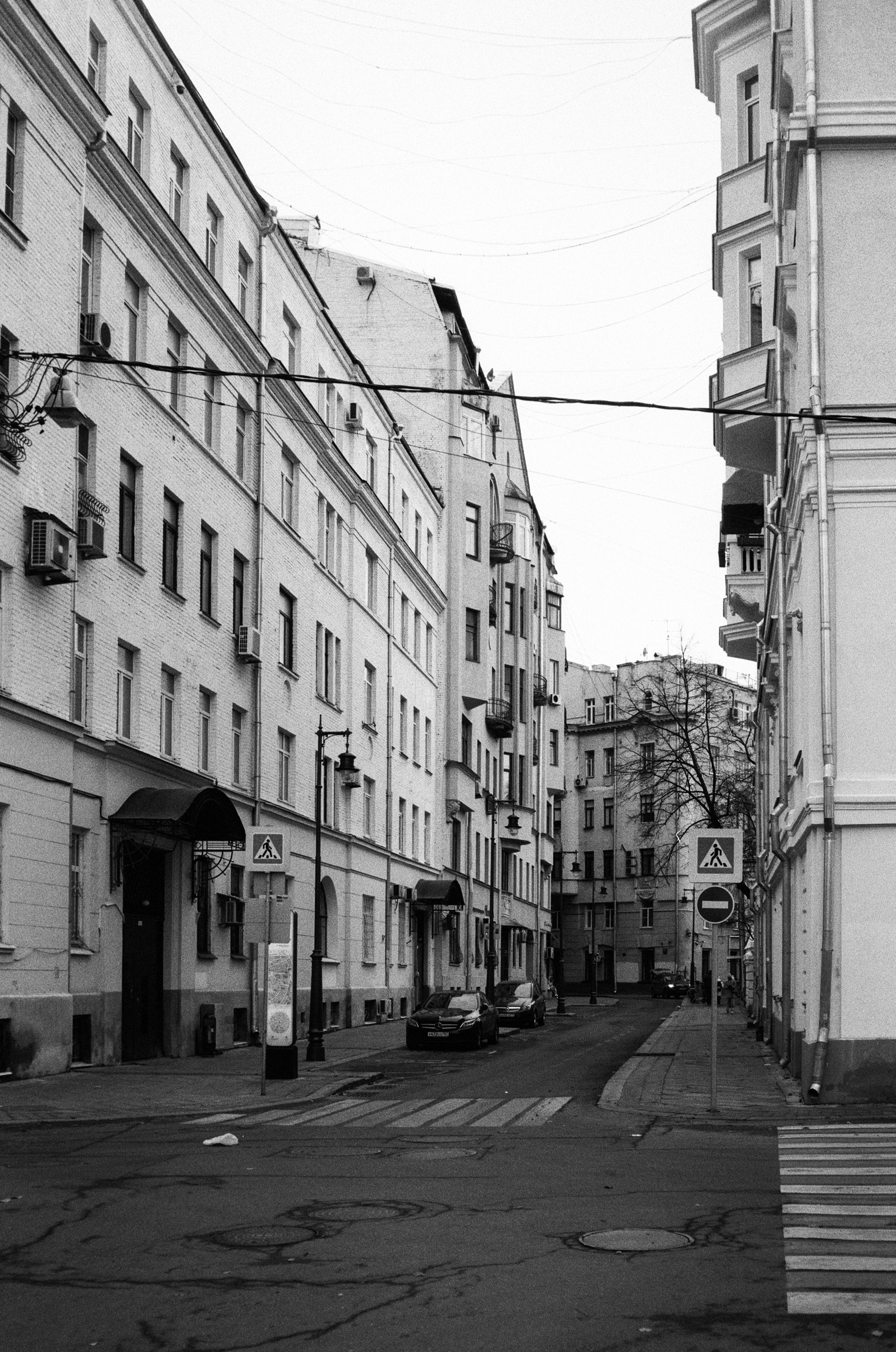 Чистые пруды, Покровка, Потаповский переулок / Ricoh FF-1