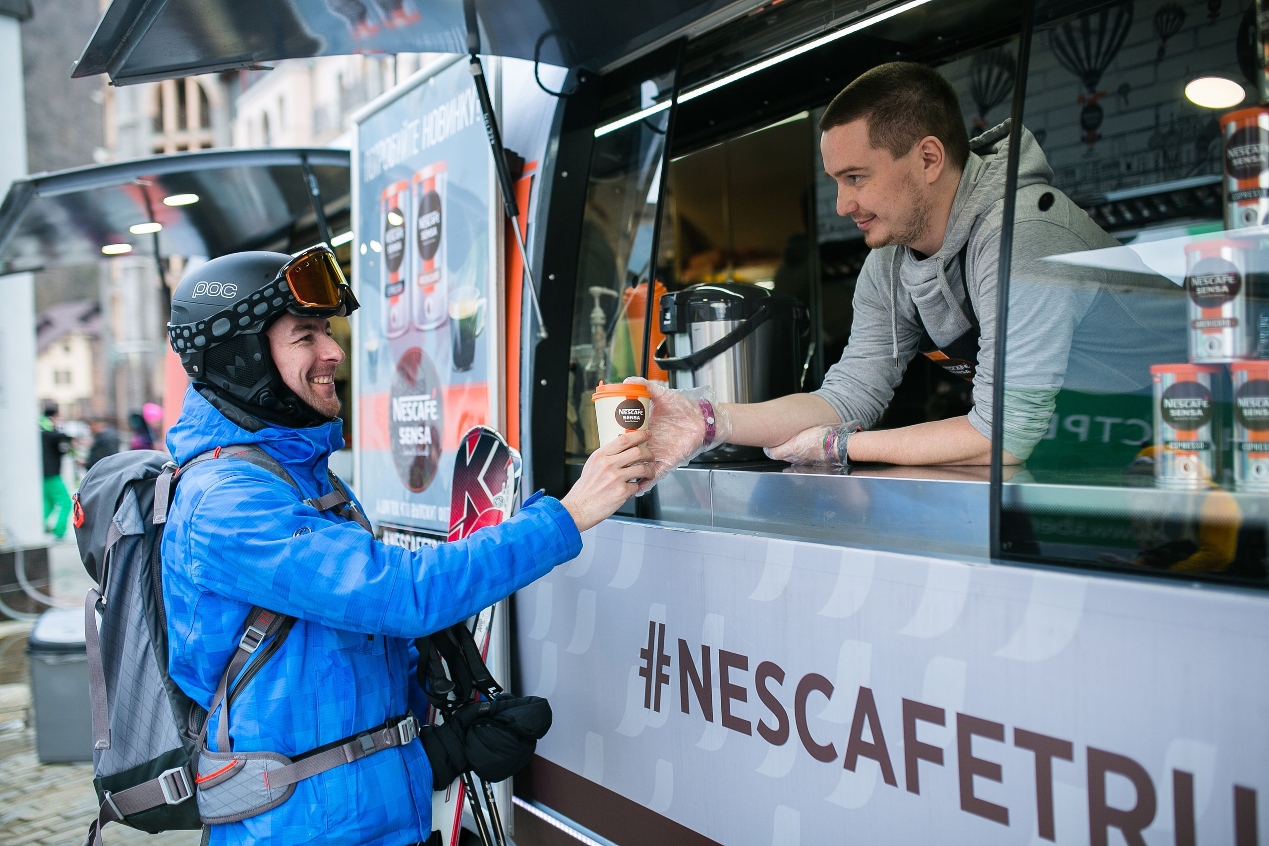 Фотосъемка продуктовых промо-акций. Репортажный фотограф | Роза Хутор Красная Поляна Сочи Сириус