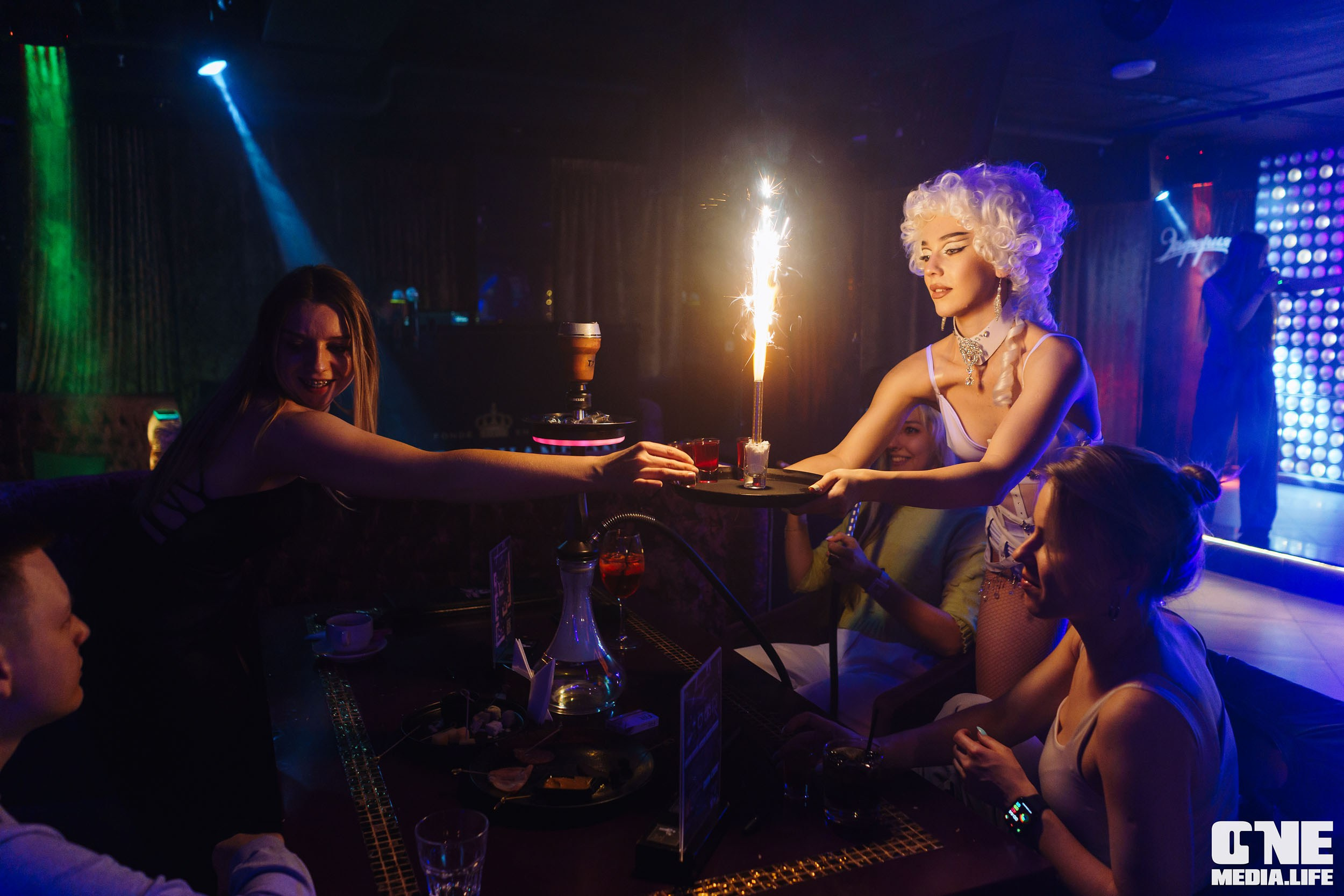 Фоторепортаж из караоке-клуба Эйфория. One Media Life: фоторепортажи, фотоотчеты с мероприятий и заведений