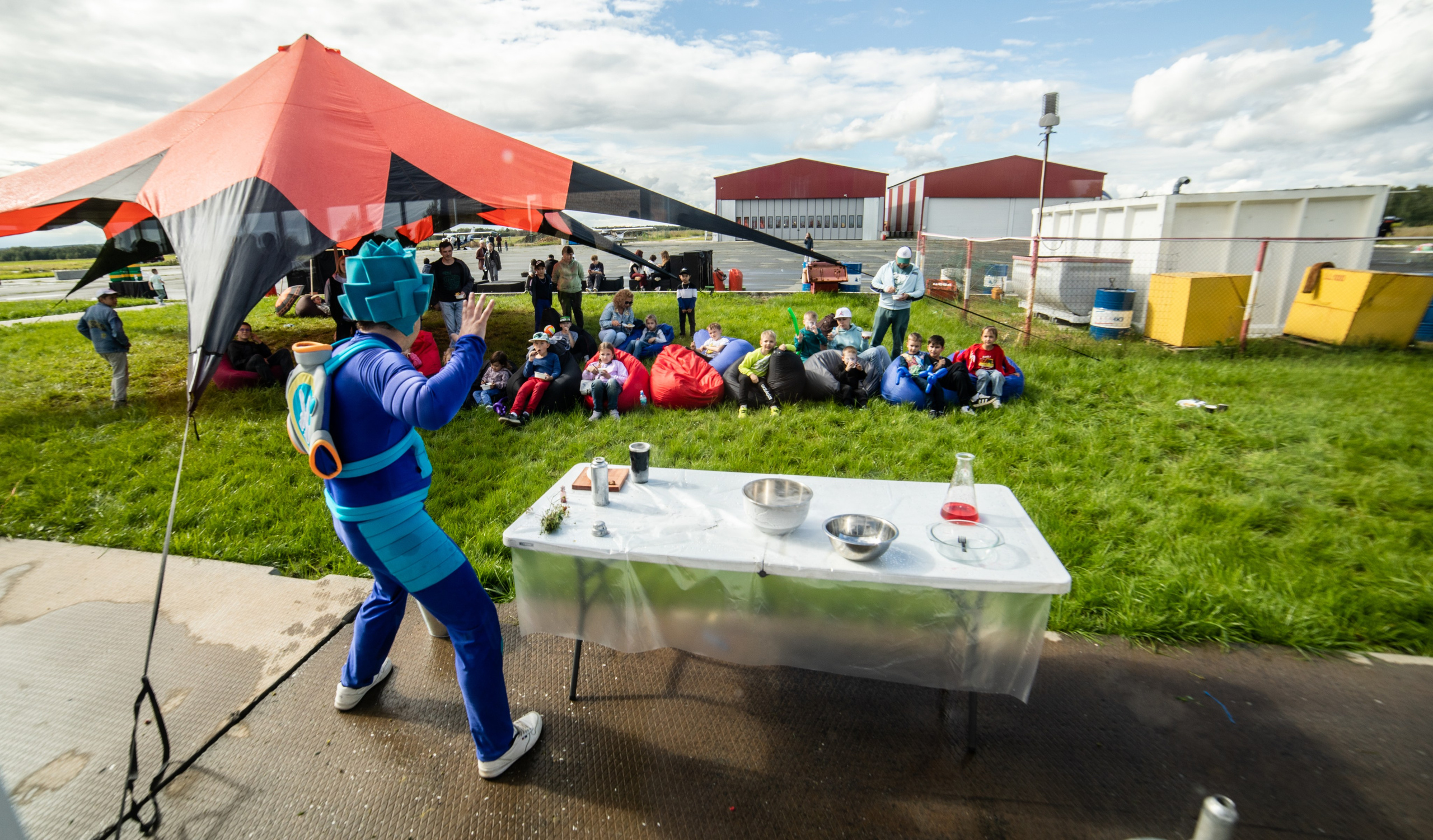 УЗСТ- Корпоративный тимбилдинг на аэродроме. Репортажный и свадебный фотограф в Челябинске Елисеев Павел