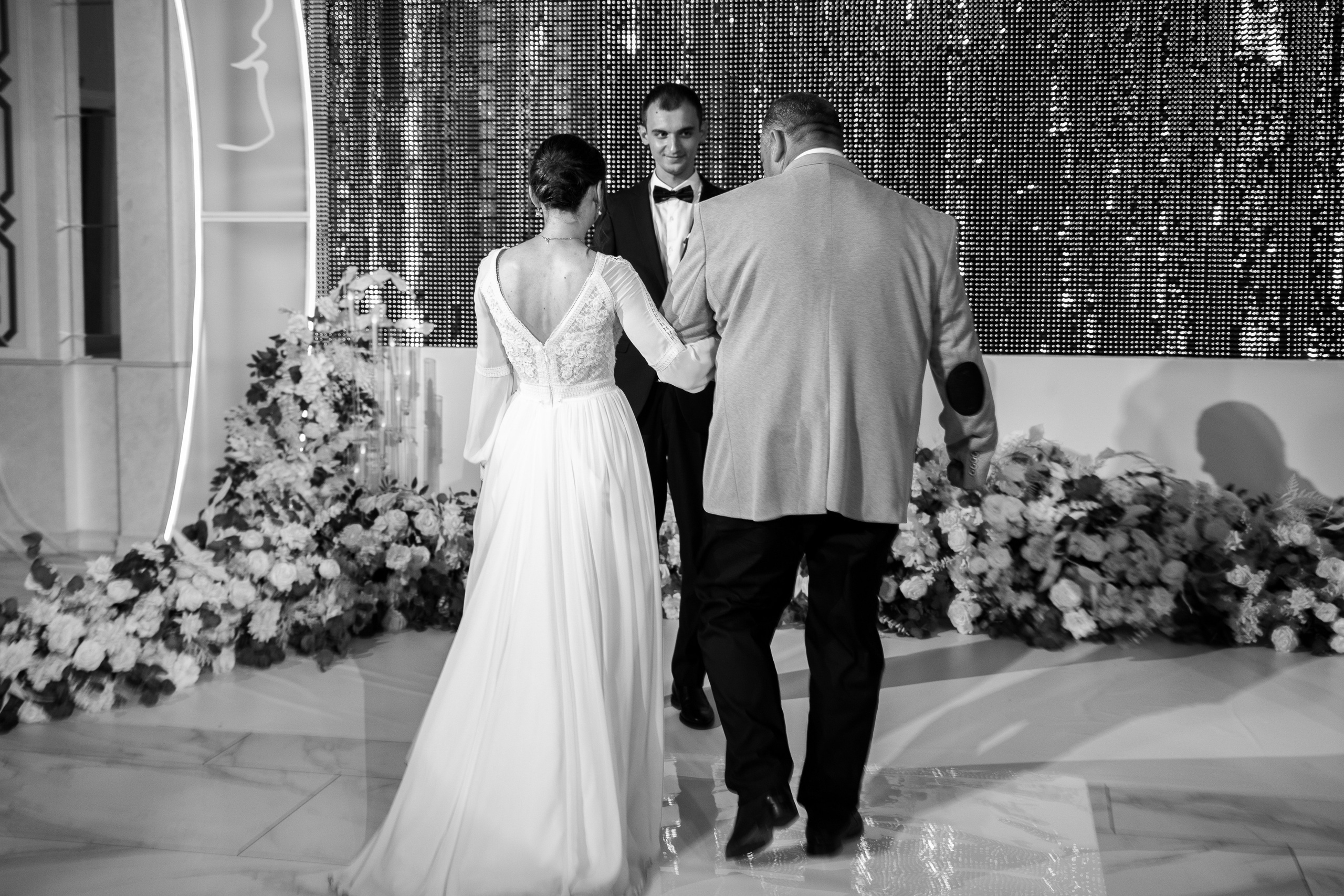 Кририлл и Любовь. Свадебный фотограф в Пятигорске и КМВ Софья Аджикеримова