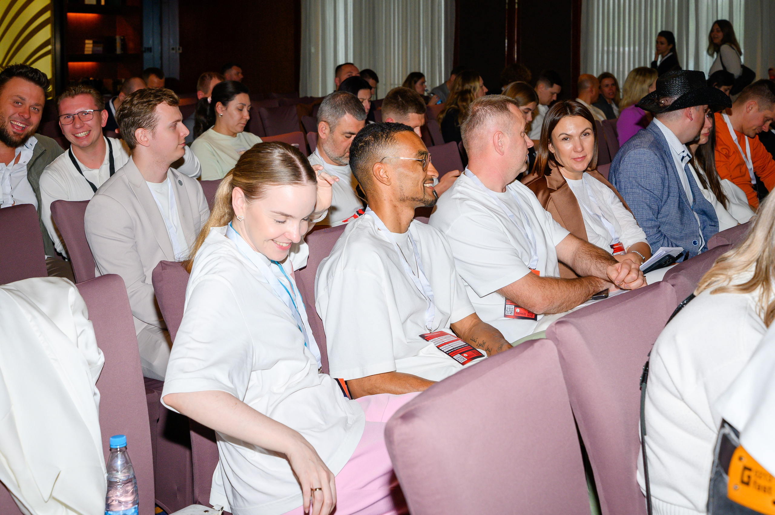 Репортажная съемка с открытия магазина. Фотоуслуги, услуги фотографа, фотографирование важных событий