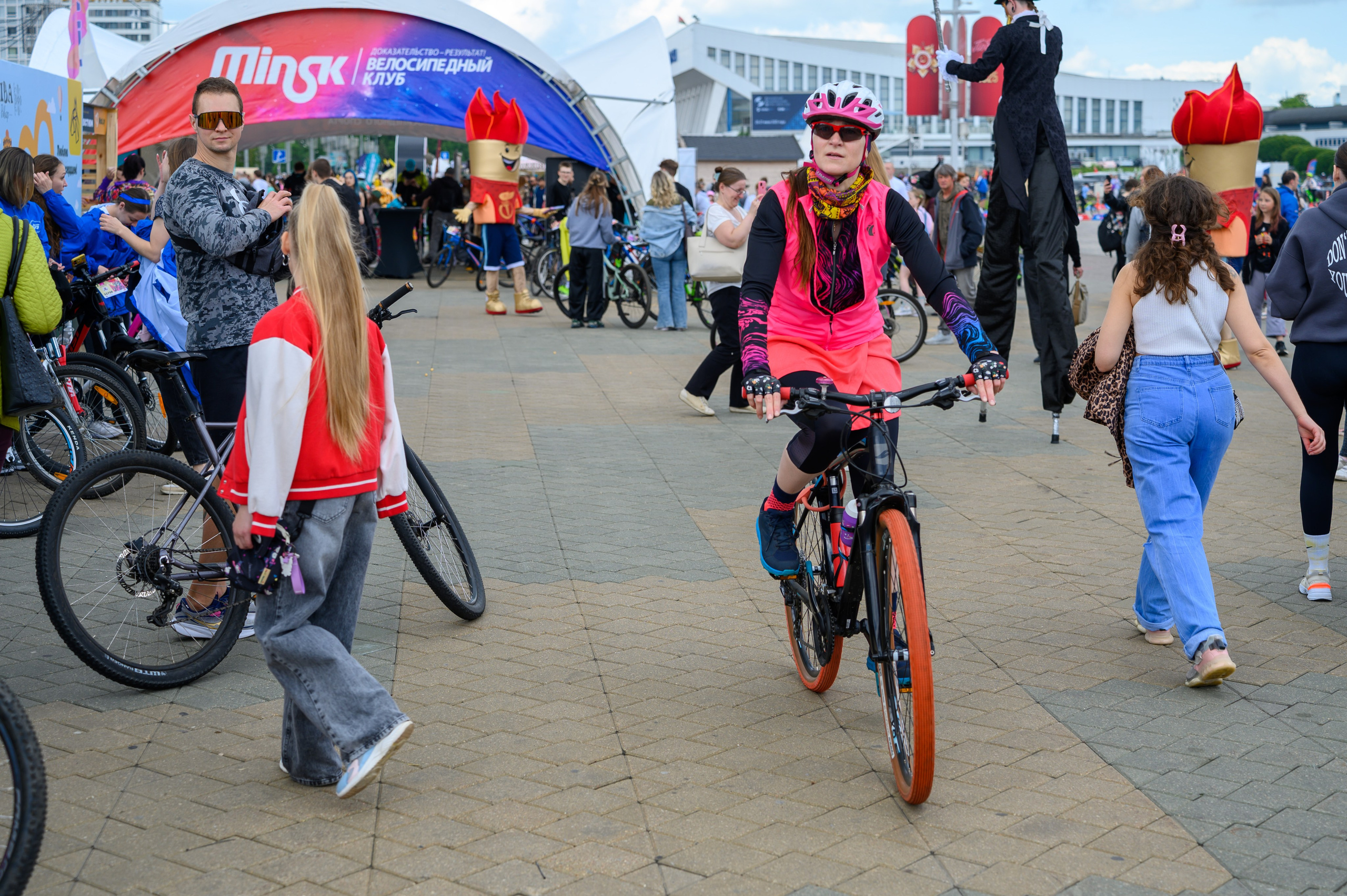 Репортажная съемка с открытия магазина. Фотоуслуги, услуги фотографа, фотографирование важных событий