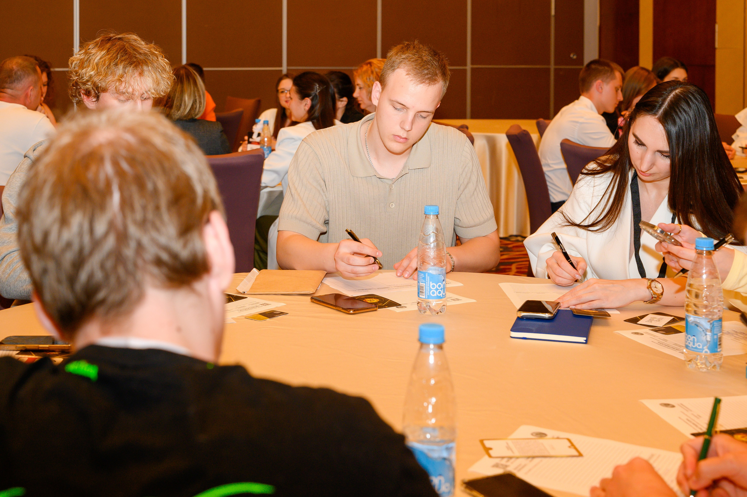 Репортажная съемка с открытия магазина. Фотоуслуги, услуги фотографа, фотографирование важных событий