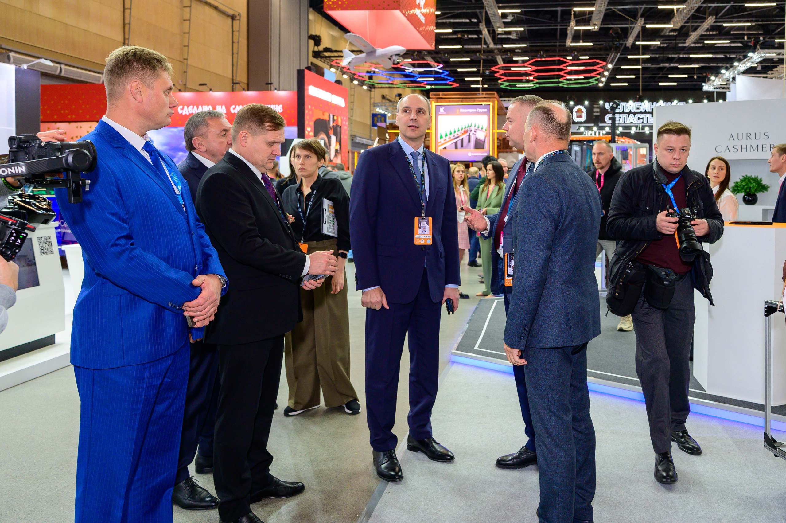 BigindustrialweekBelarus. Фотоуслуги, услуги фотографа, фотографирование важных событий