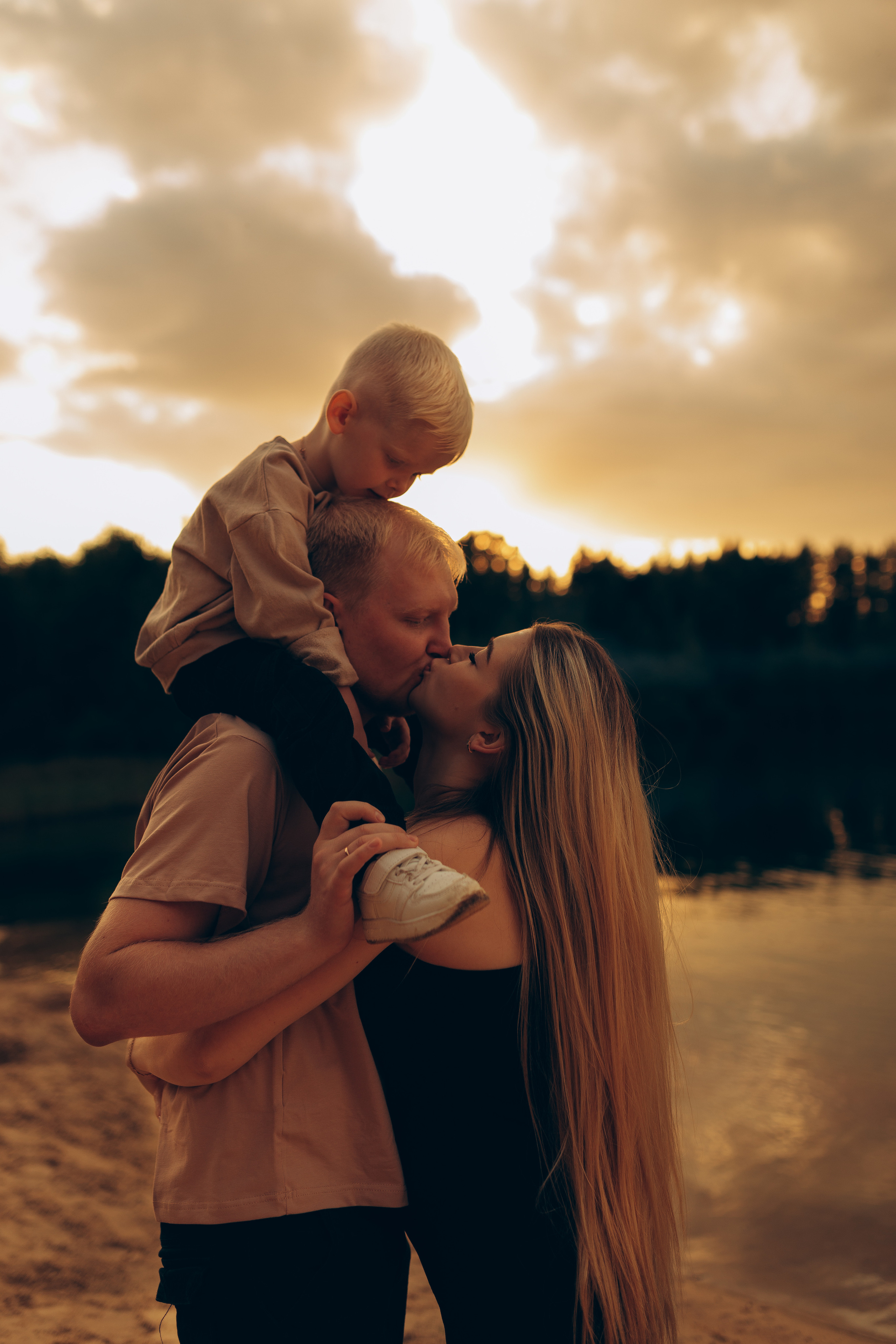 Андрей Александра Максим