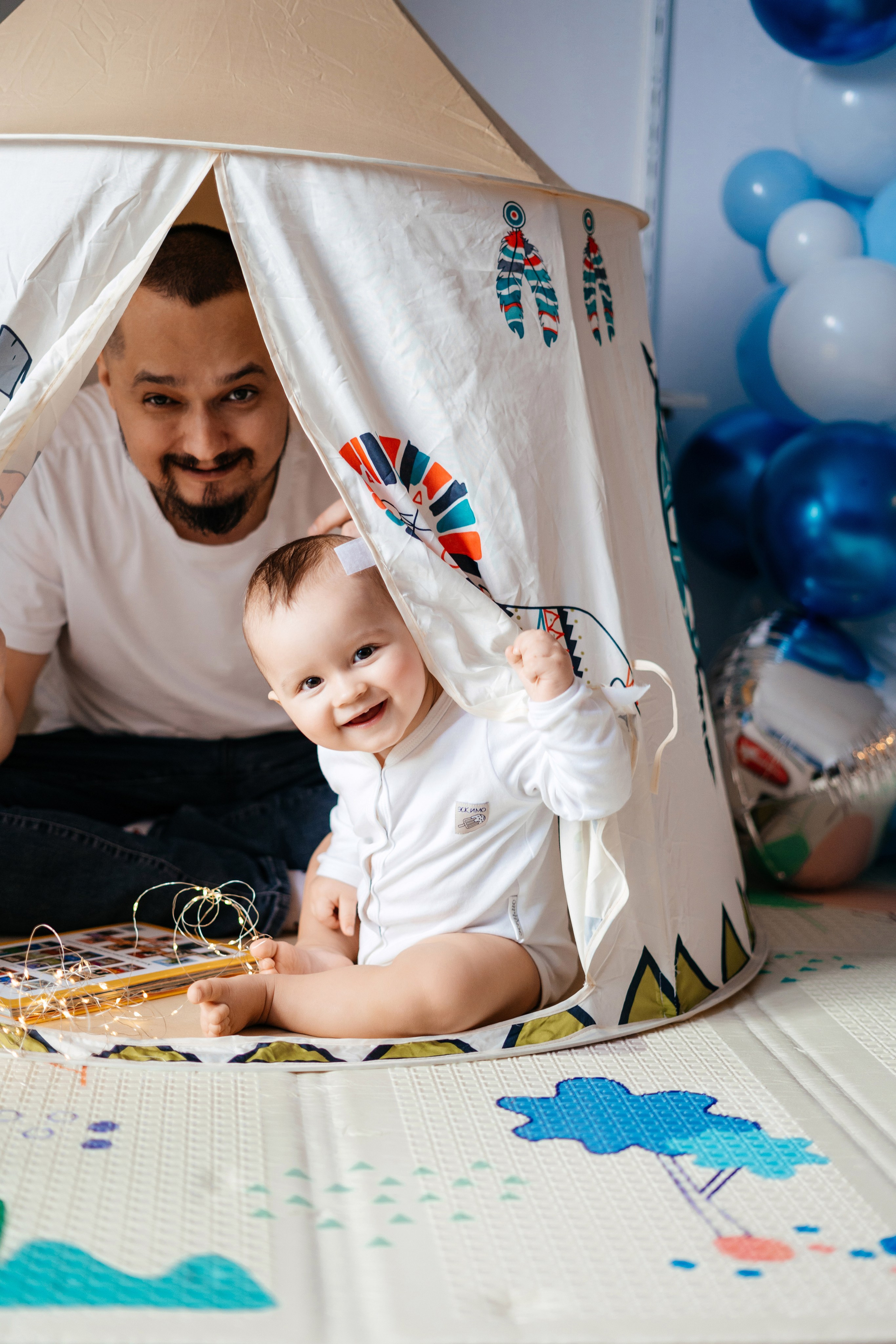 Домашнее годовасие Юры. Главная